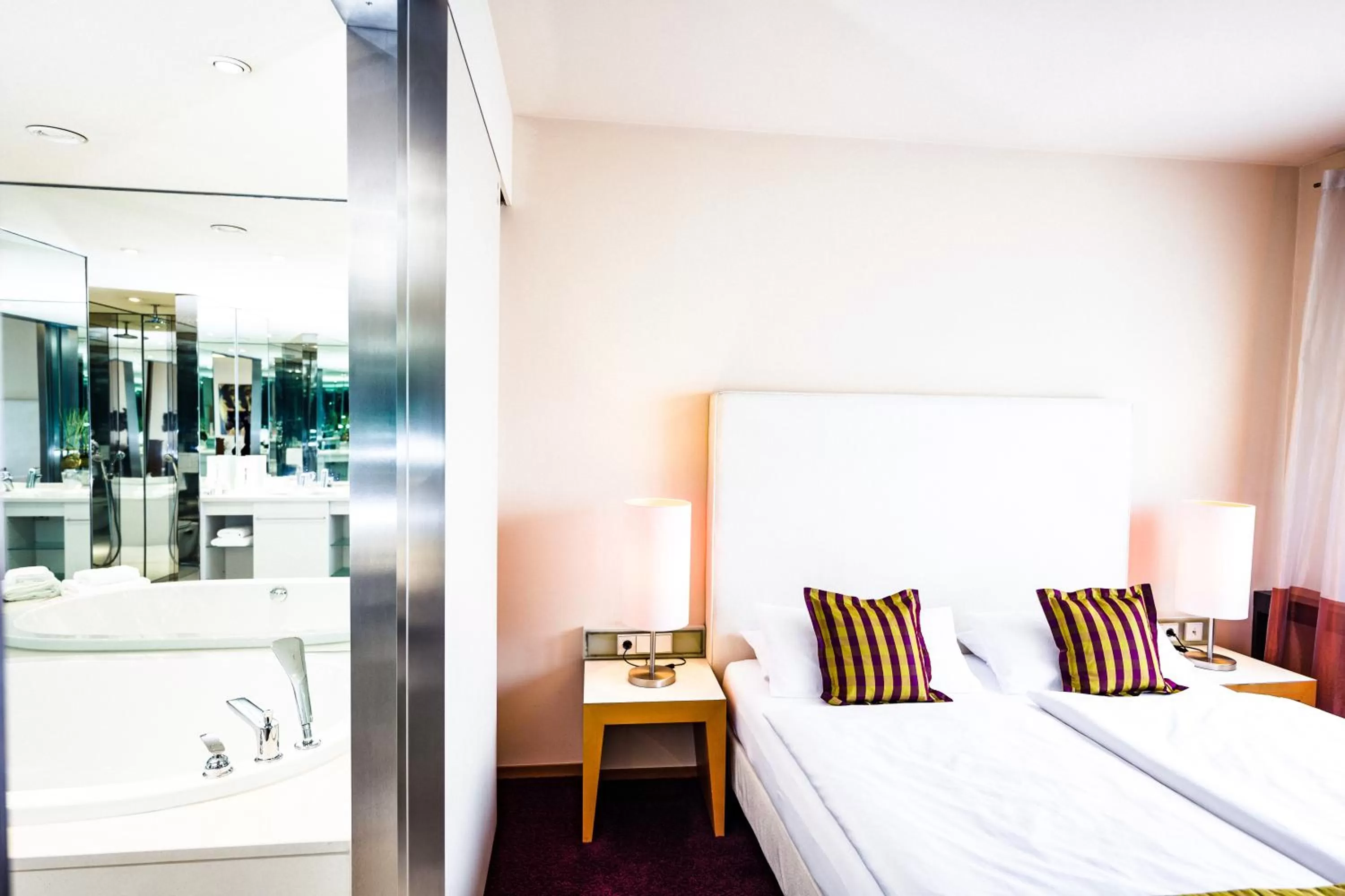 Photo of the whole room, Bed in Hotel Der Blaue Reiter