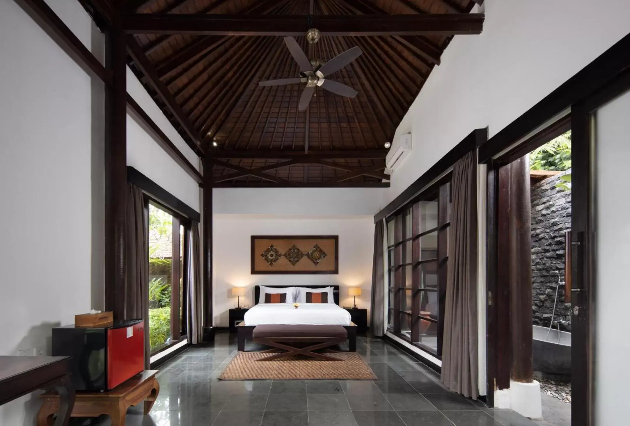 Bed in Ubud Raya Villa