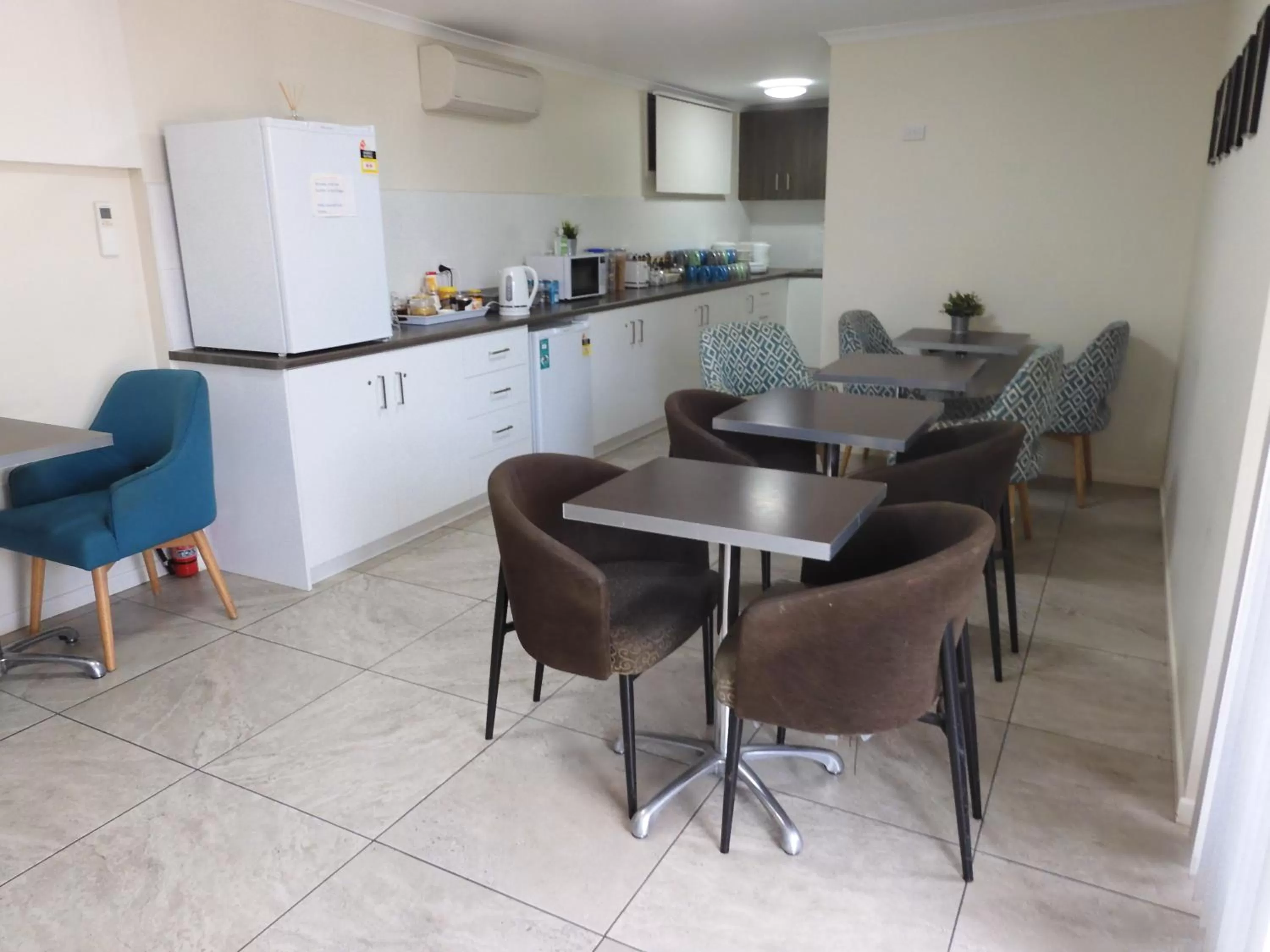 Breakfast in Dalby Parkview Motel