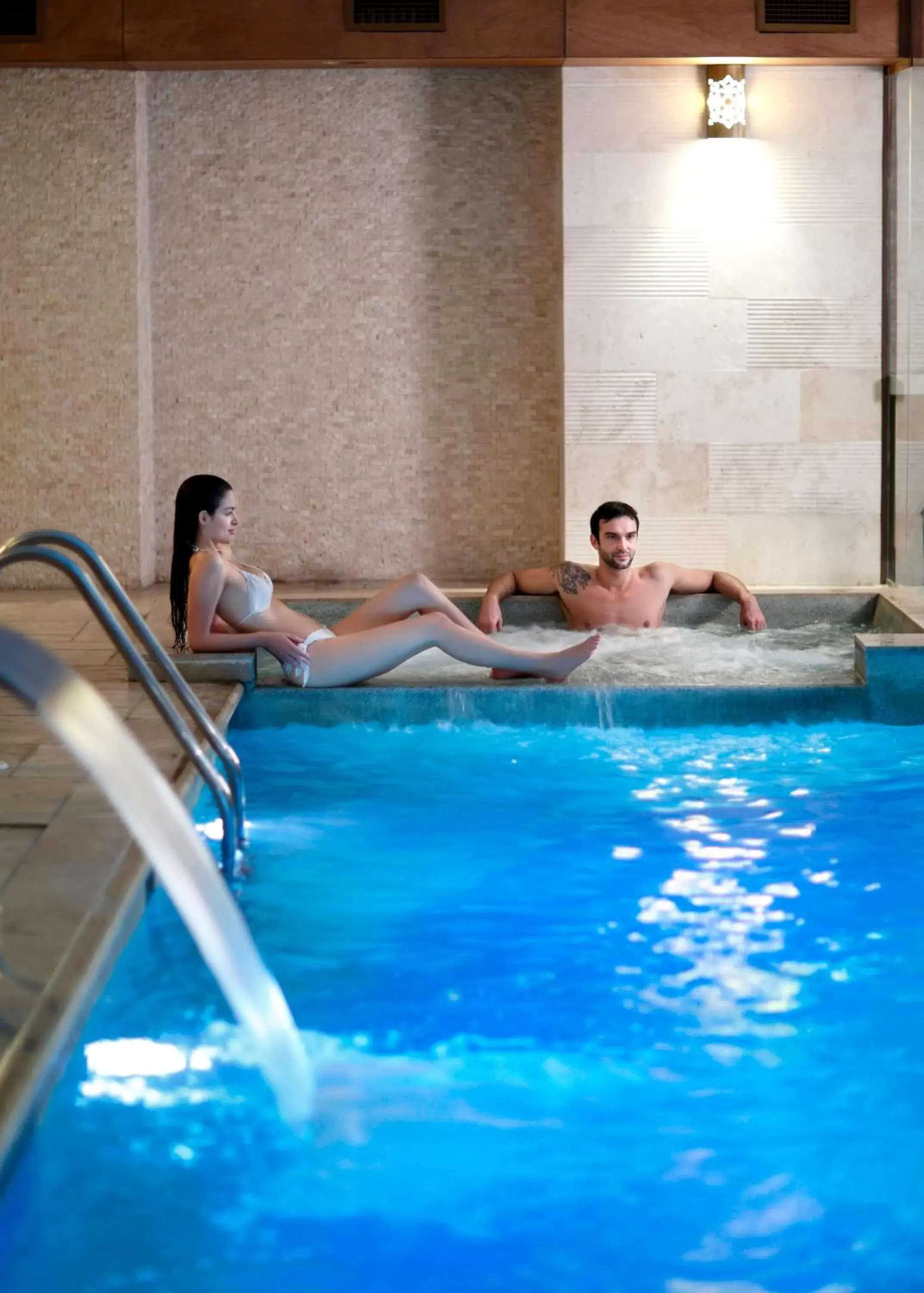 Spa and wellness centre/facilities, Swimming Pool in Darkhill Hotel