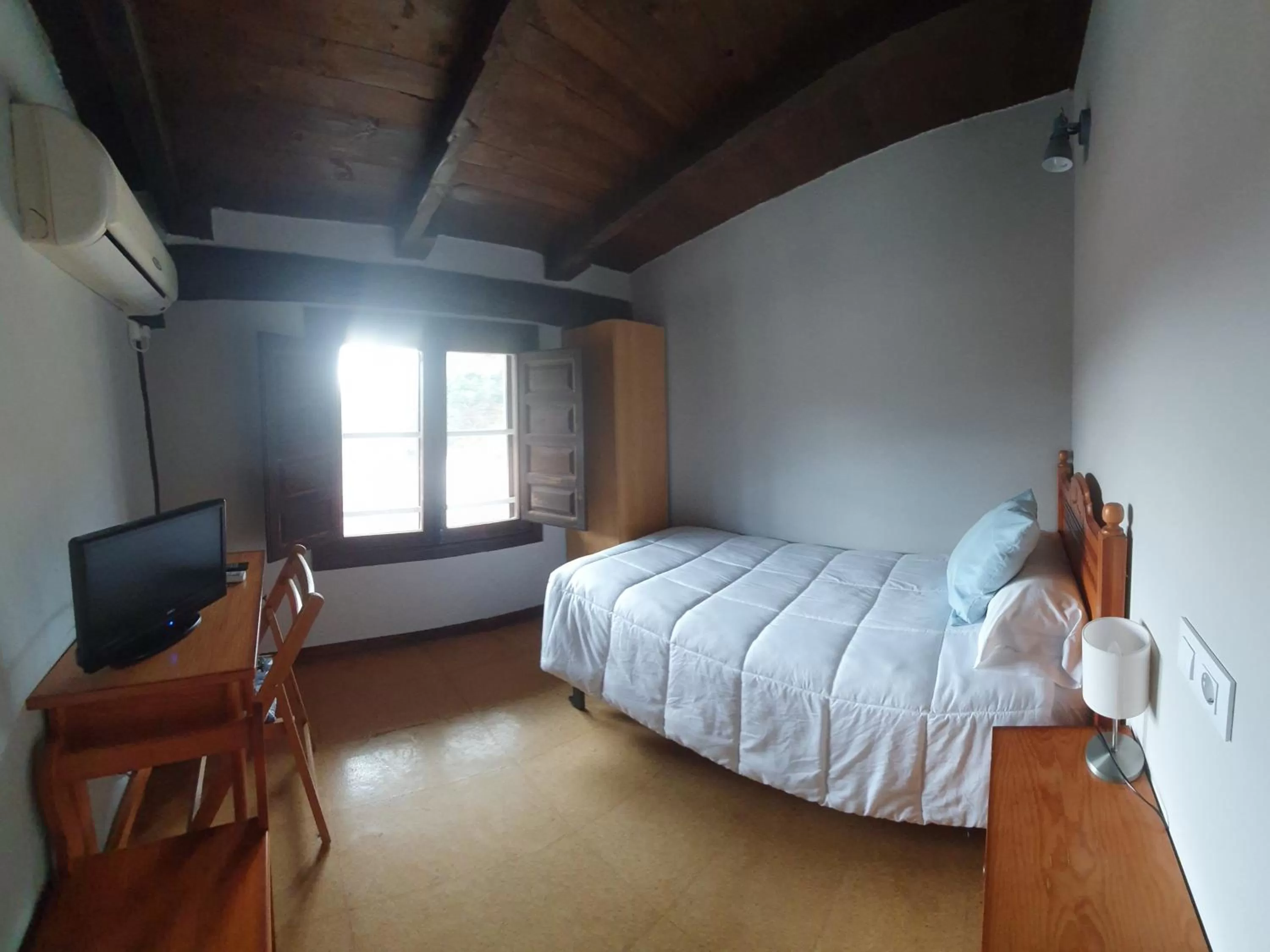 Bed in Hotel Judería Valle del Jerte