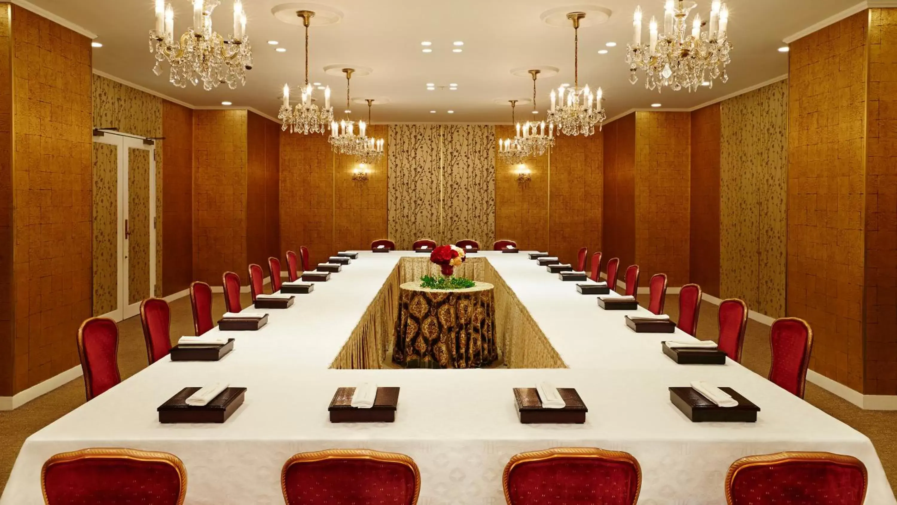 Banquet/Function facilities in RIHGA Royal Hotel Osaka