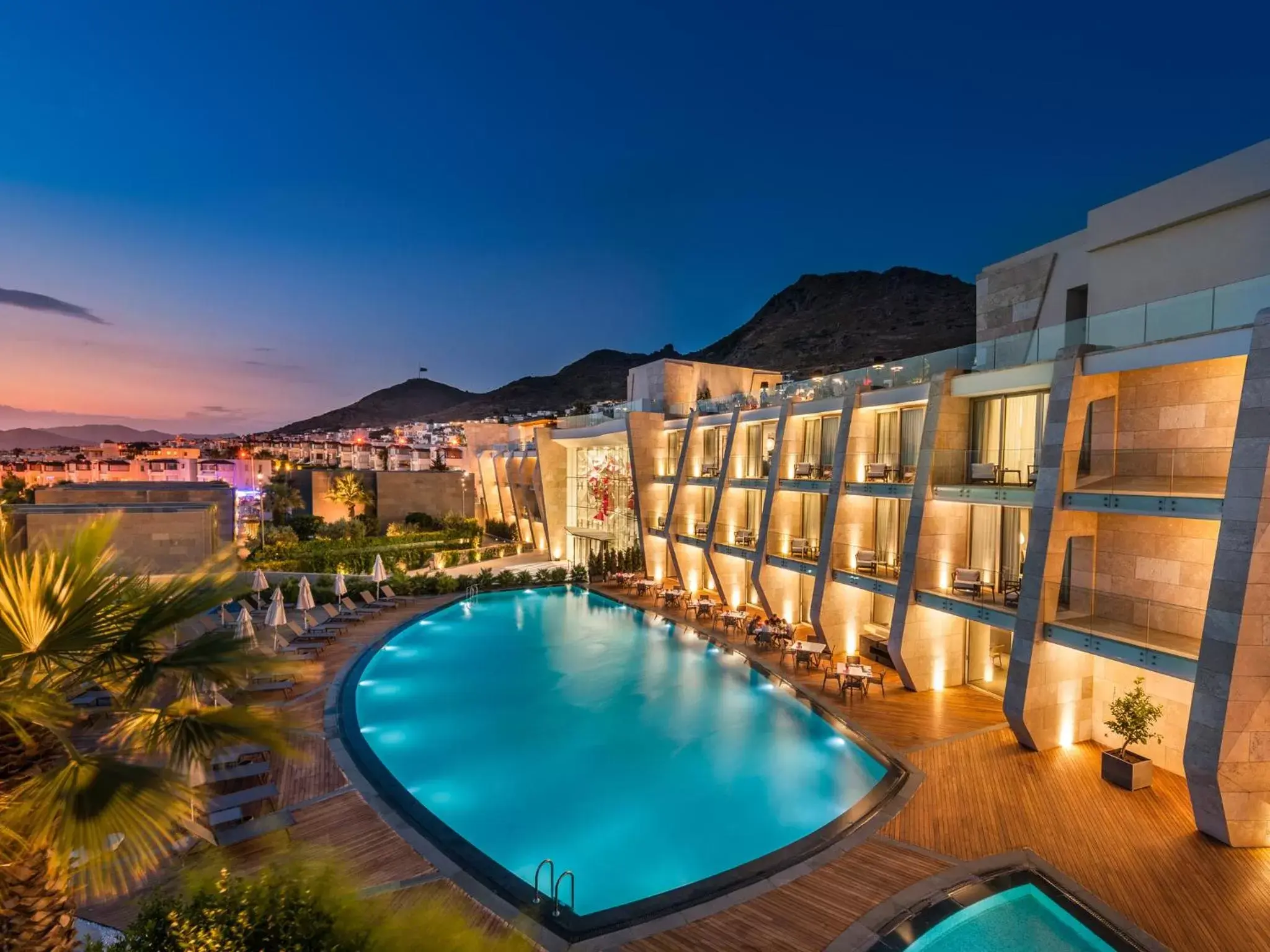 Swimming Pool in Swissôtel Resort Bodrum Beach