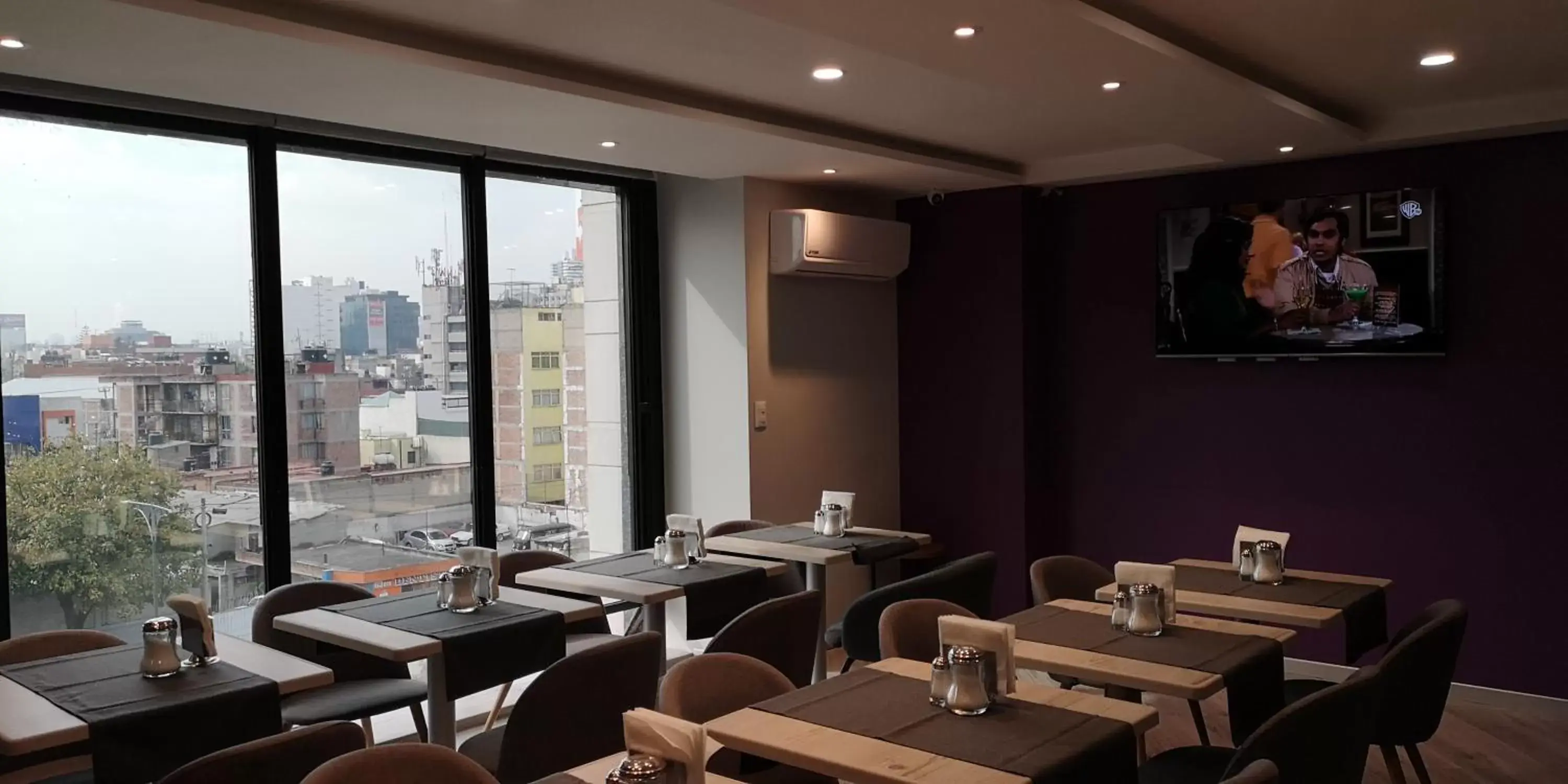 Restaurant/places to eat in Hotel Bonn Restaurant/places to eat in Hotel Bonn