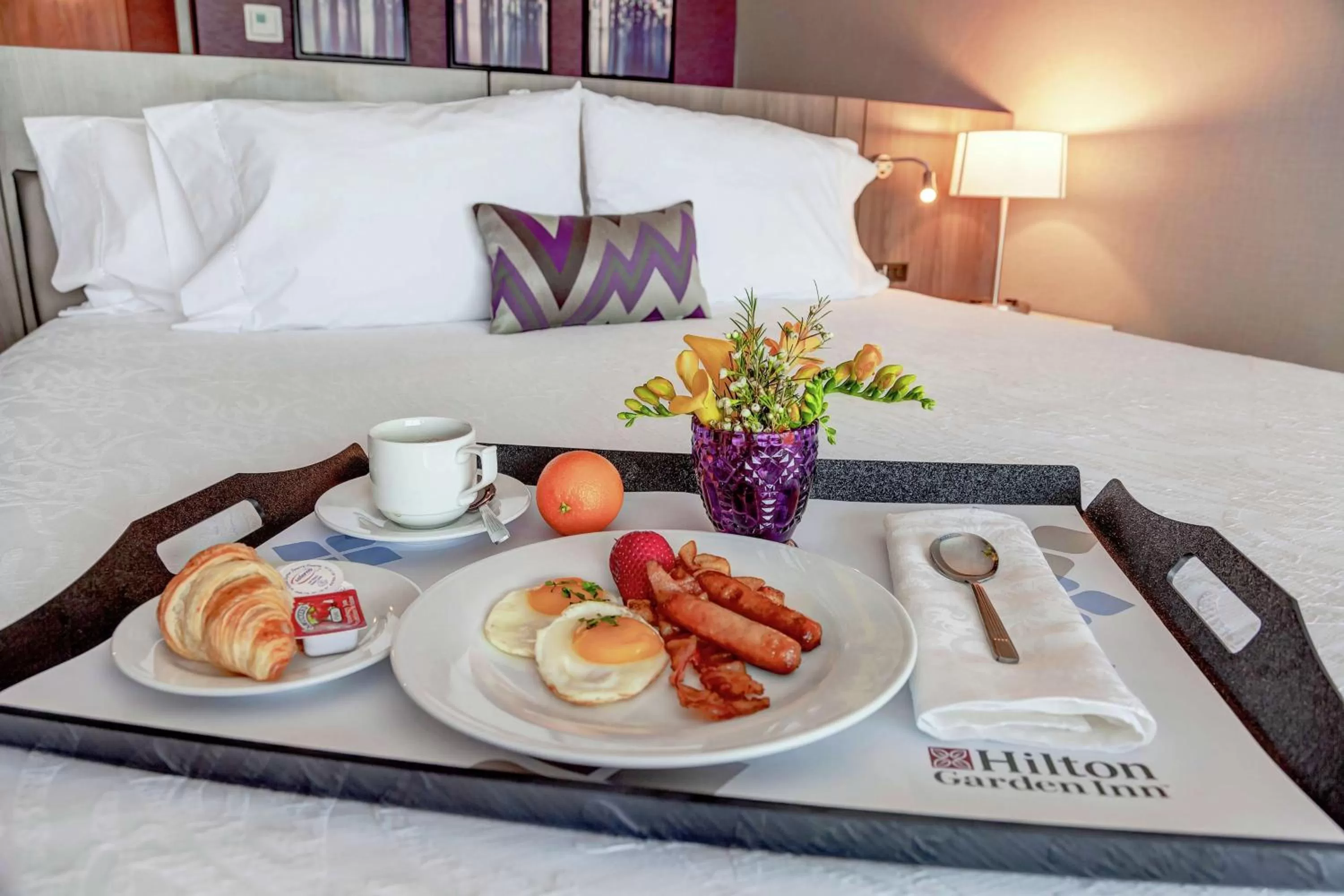 Bed in Hilton Garden Inn Toronto/Brampton West, Ontario, Canada