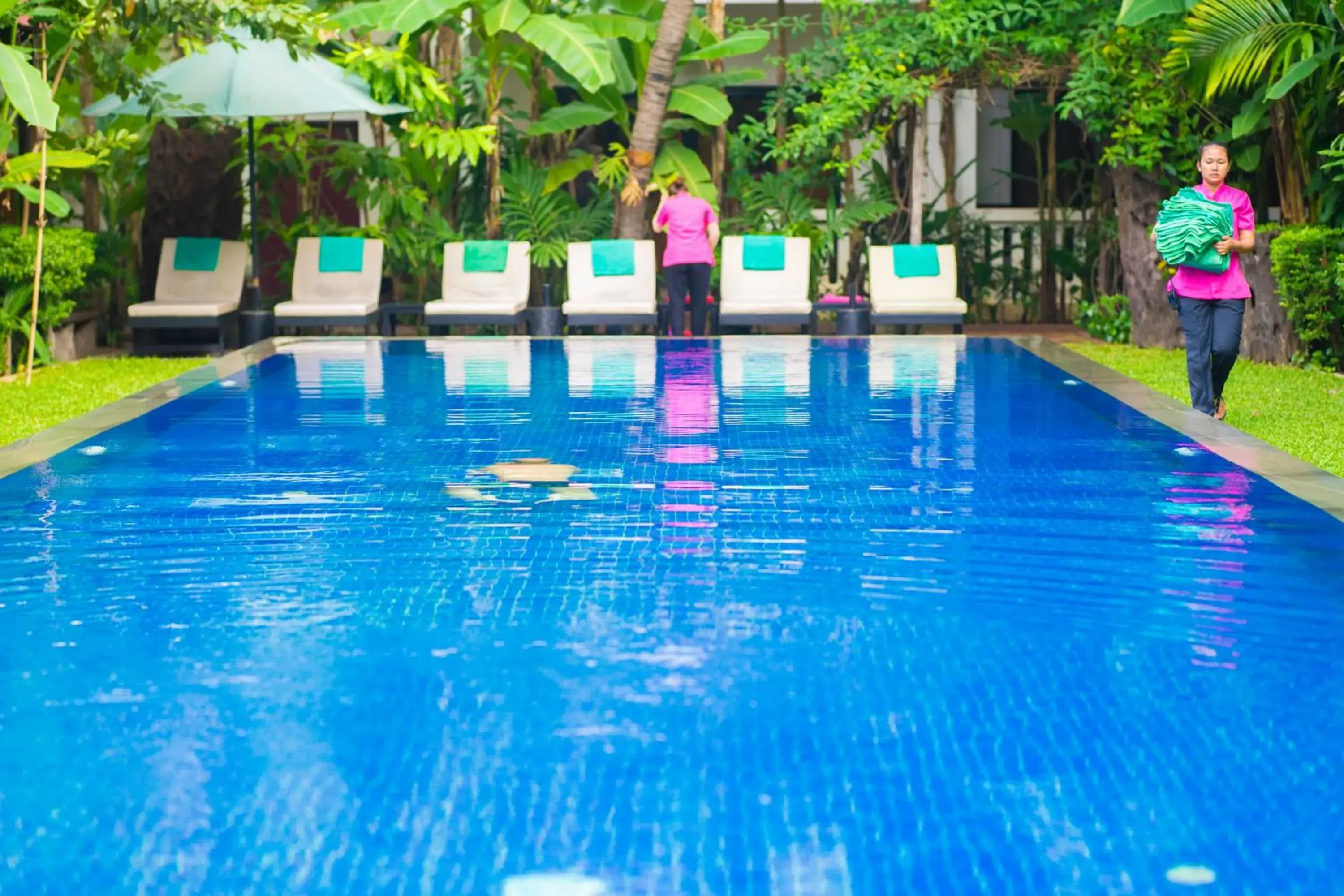 Swimming Pool in La Residence Watbo Hotel