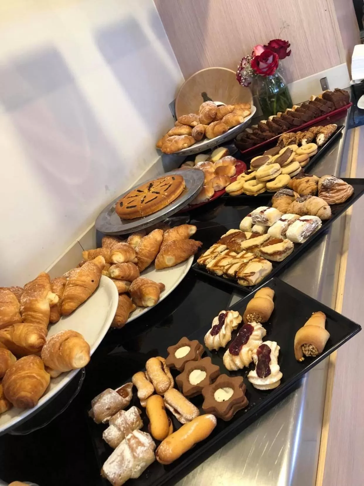 Buffet breakfast in Hotel Ancora