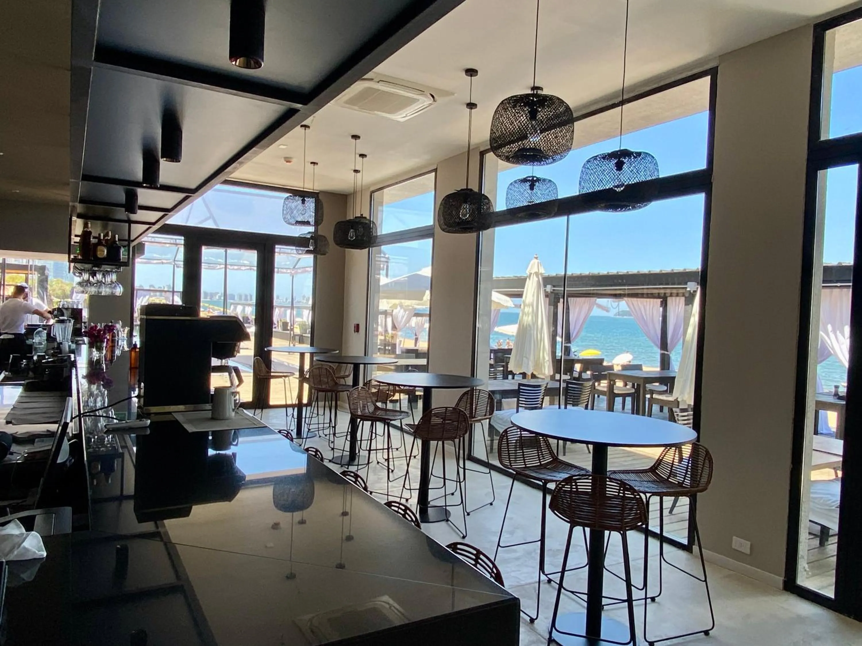 Restaurant/places to eat in Serena Hotel - Punta del Este - Unico sobre la Playa