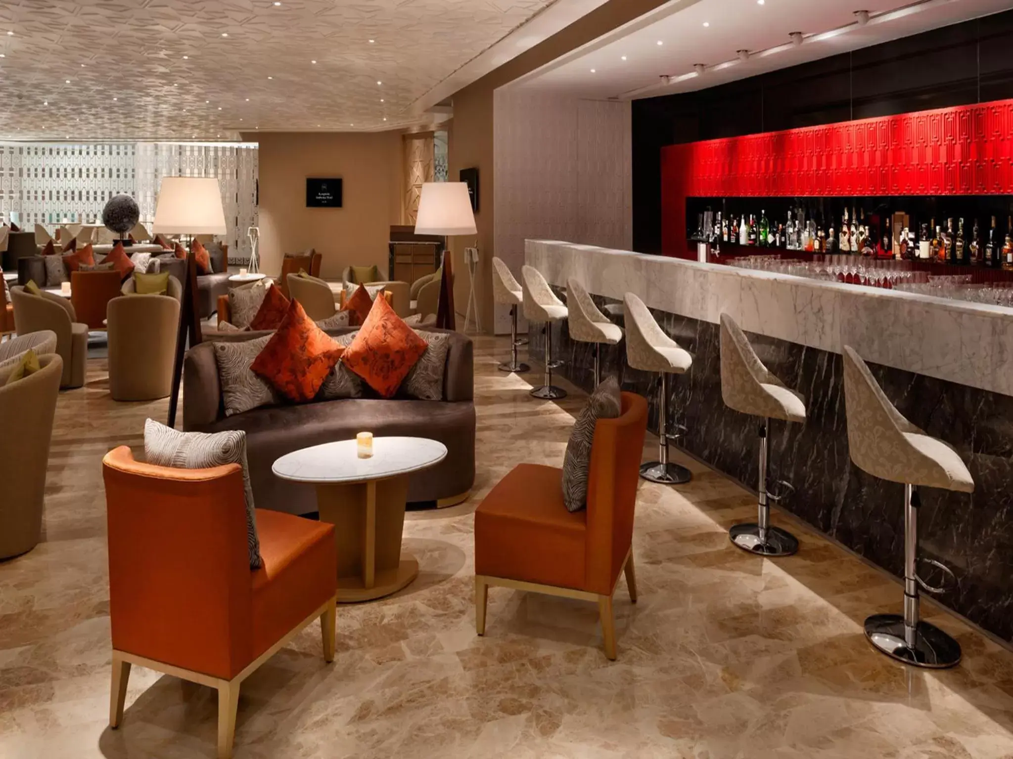 Lounge or bar, Lounge/Bar in The Leela Ambience Convention Hotel Delhi