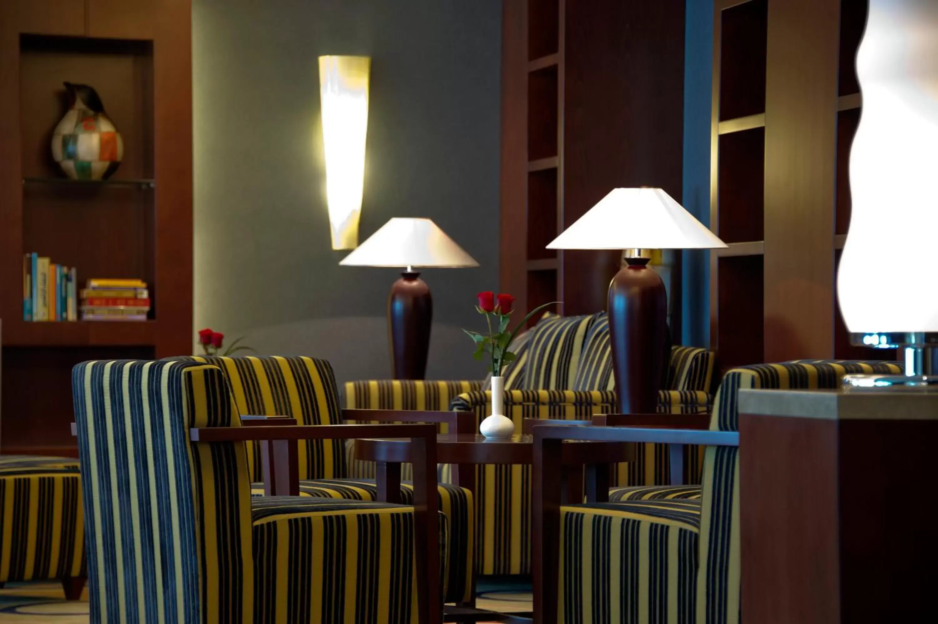 Lounge or bar in Oceanic Khorfakkan Resort & Spa