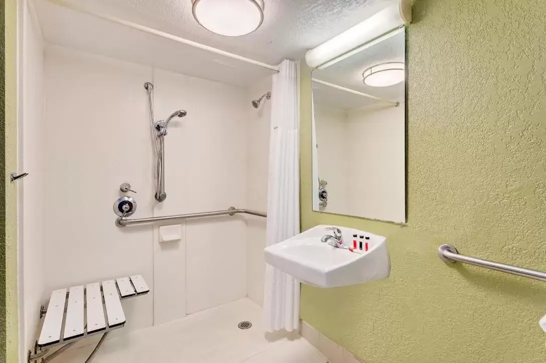 Bathroom in Baymont by Wyndham Jacksonville Orange Park