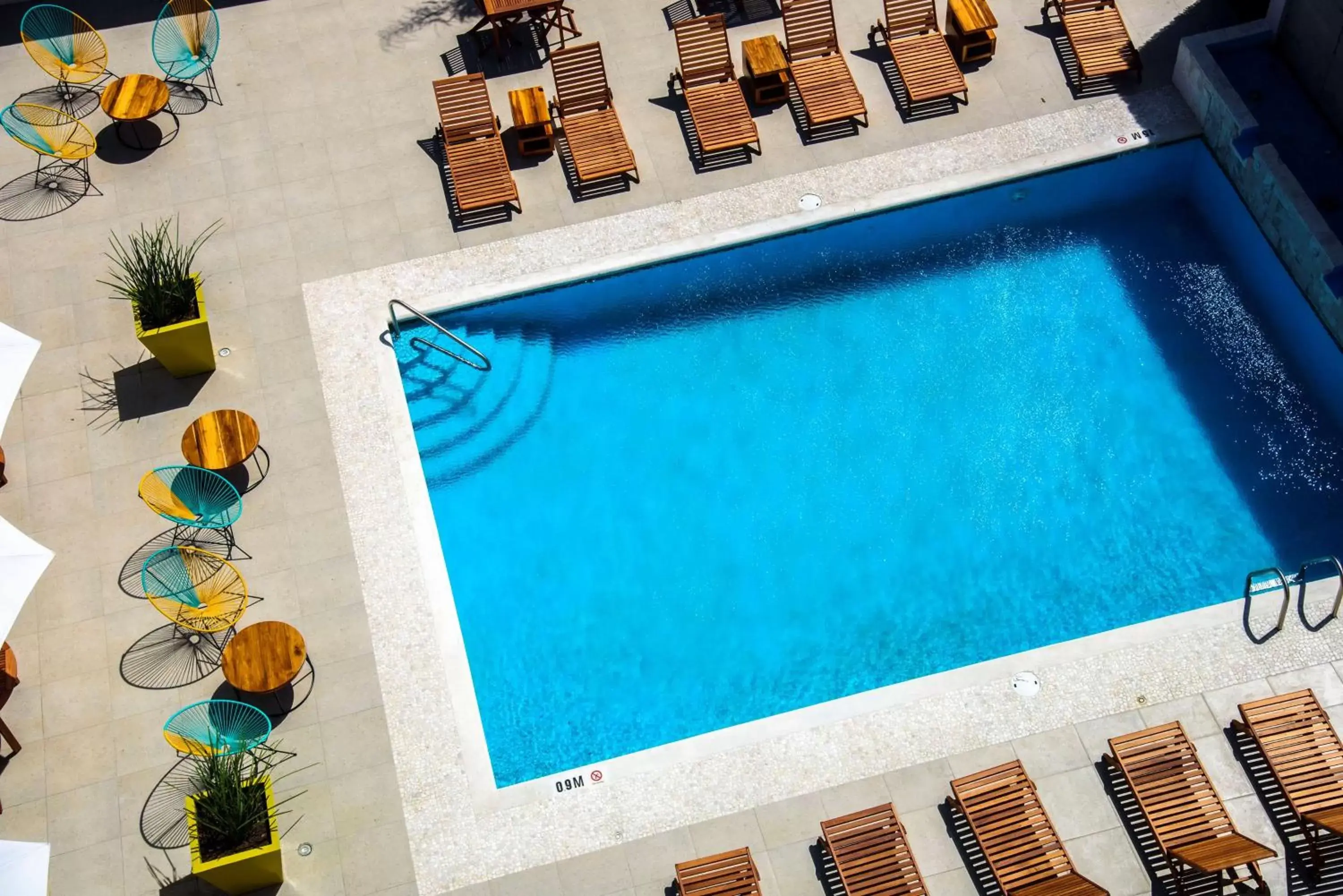 Pool view in Hampton Inn Piedras Negras Pool view in Hampton Inn Piedras Negras