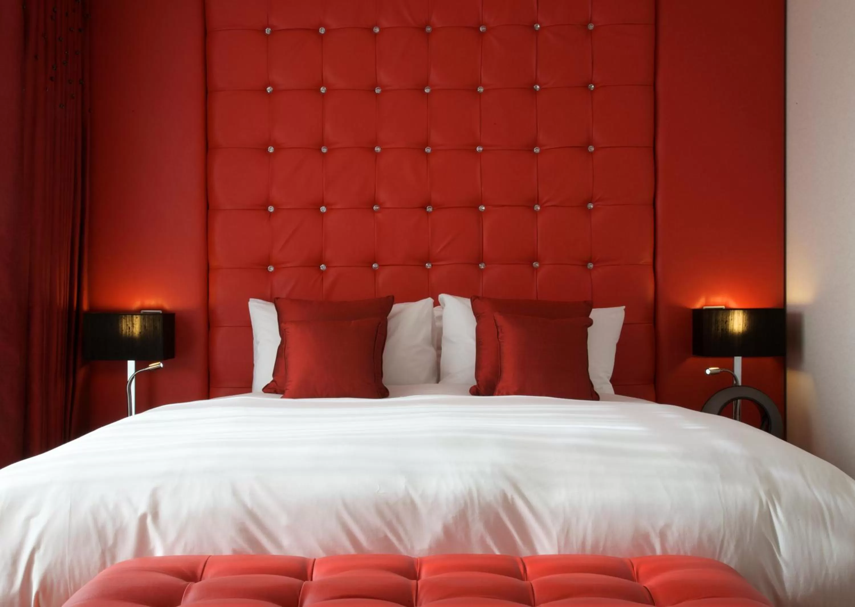 Bedroom, Bed in Bermondsey Square Hotel - A Bespoke Hotel