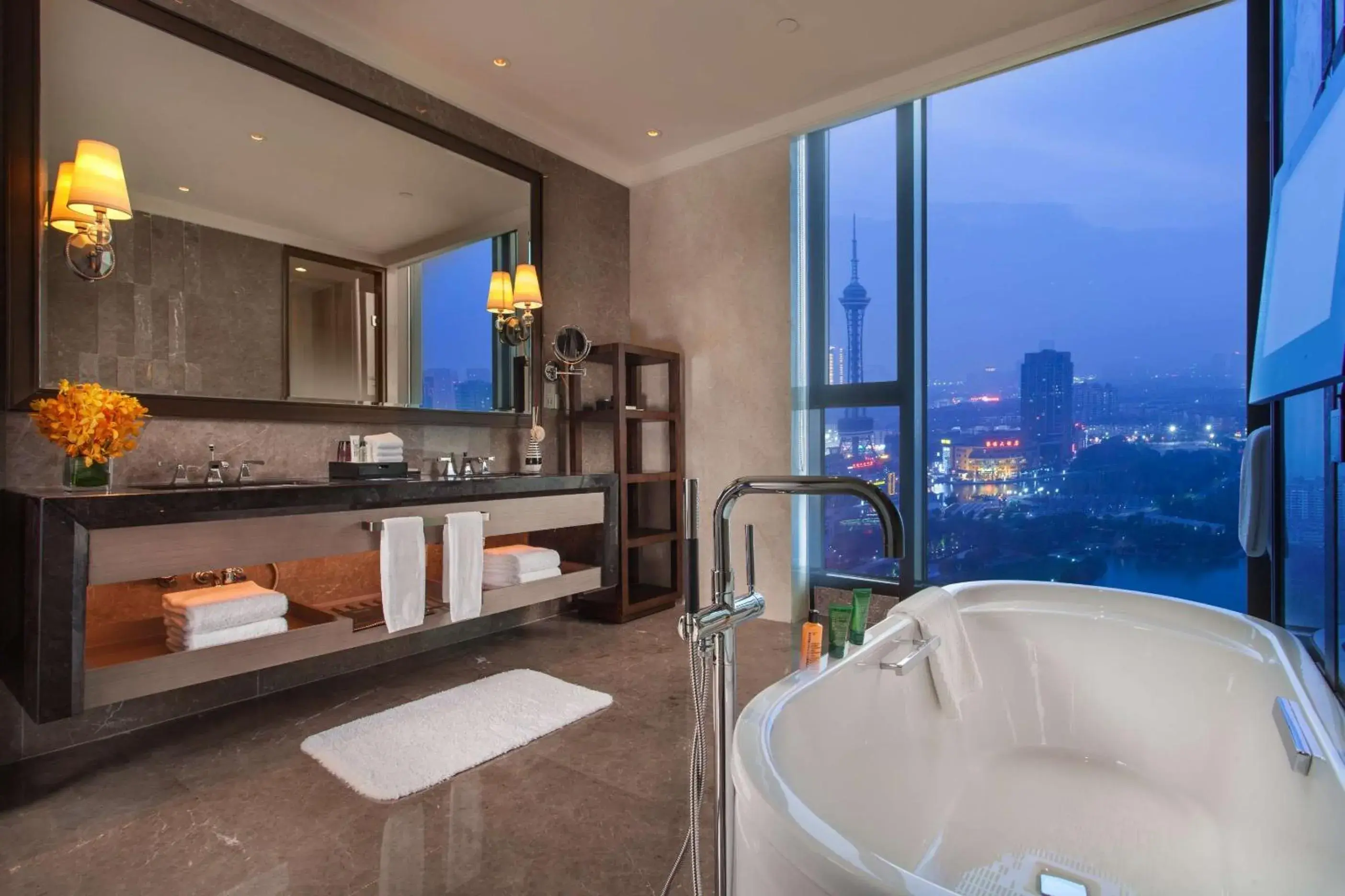 Bathroom in Hilton Changzhou Bathroom in Hilton Changzhou