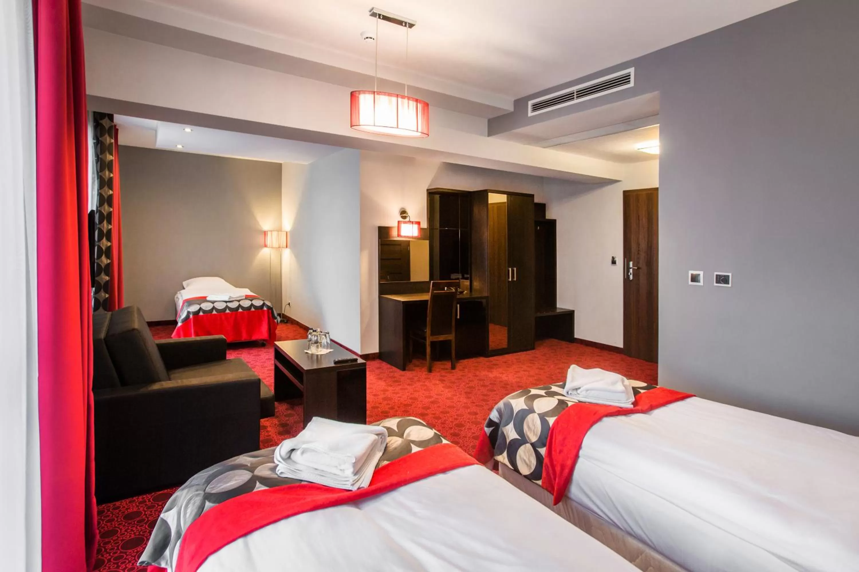 Bed in Hotel Zimowit