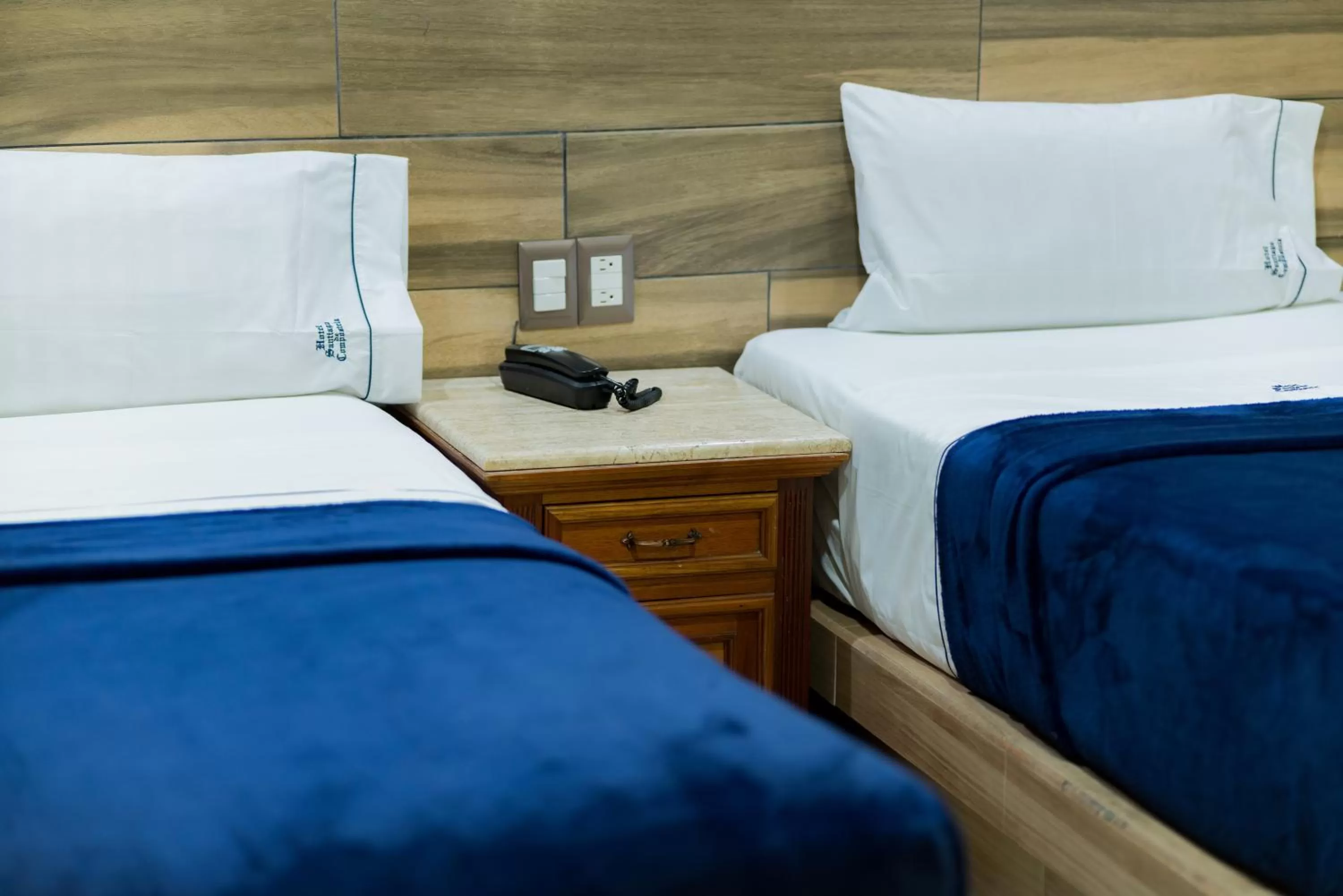 Bedroom, Bed in Hotel Santiago De Compostela - Guadalajara Centro Historico