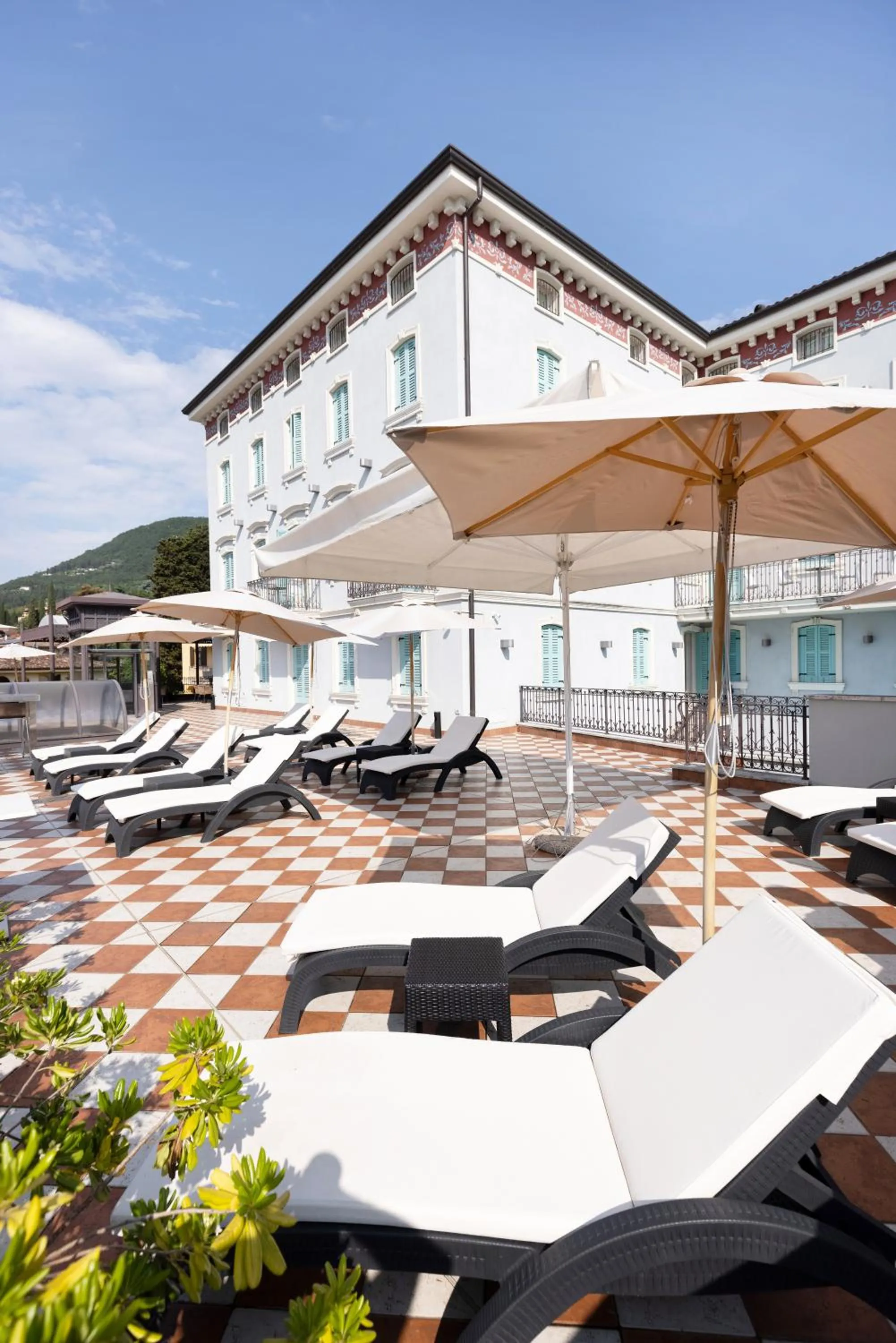 Solarium in Mefuta Hotel