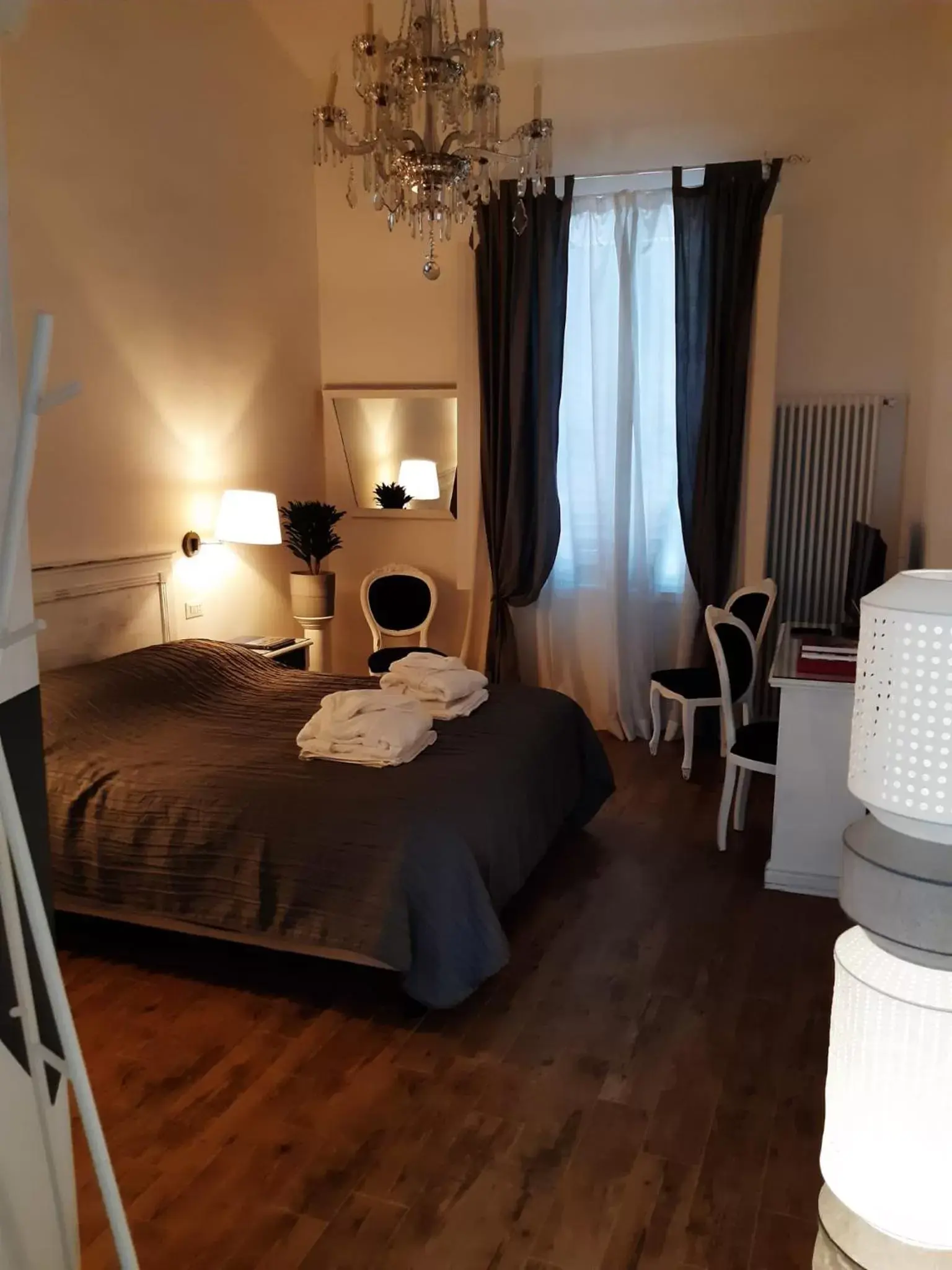 Bed in In San Frediano B&B
