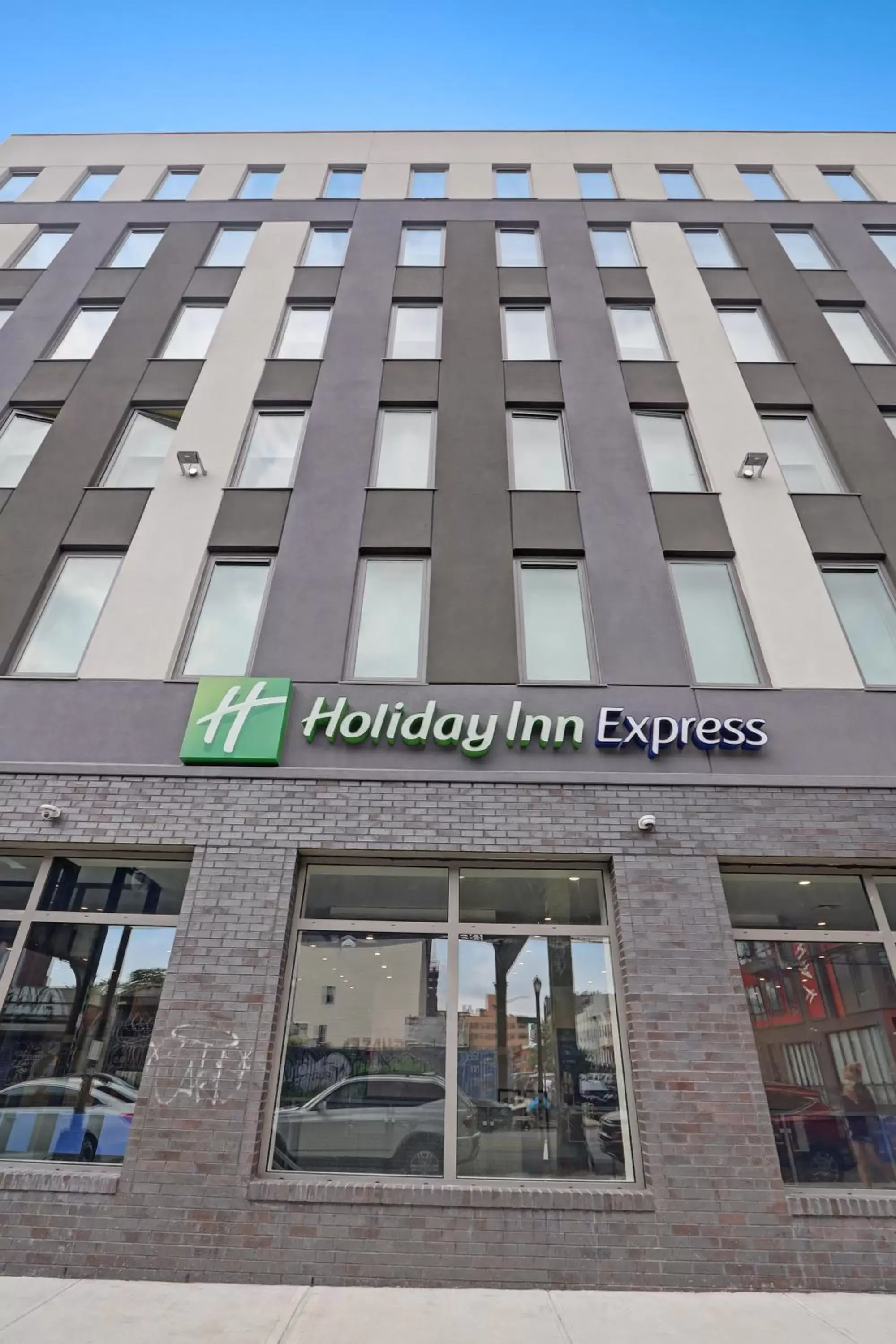 Property Building in Holiday Inn Express - Brooklyn - Bushwick , an IHG Hotel