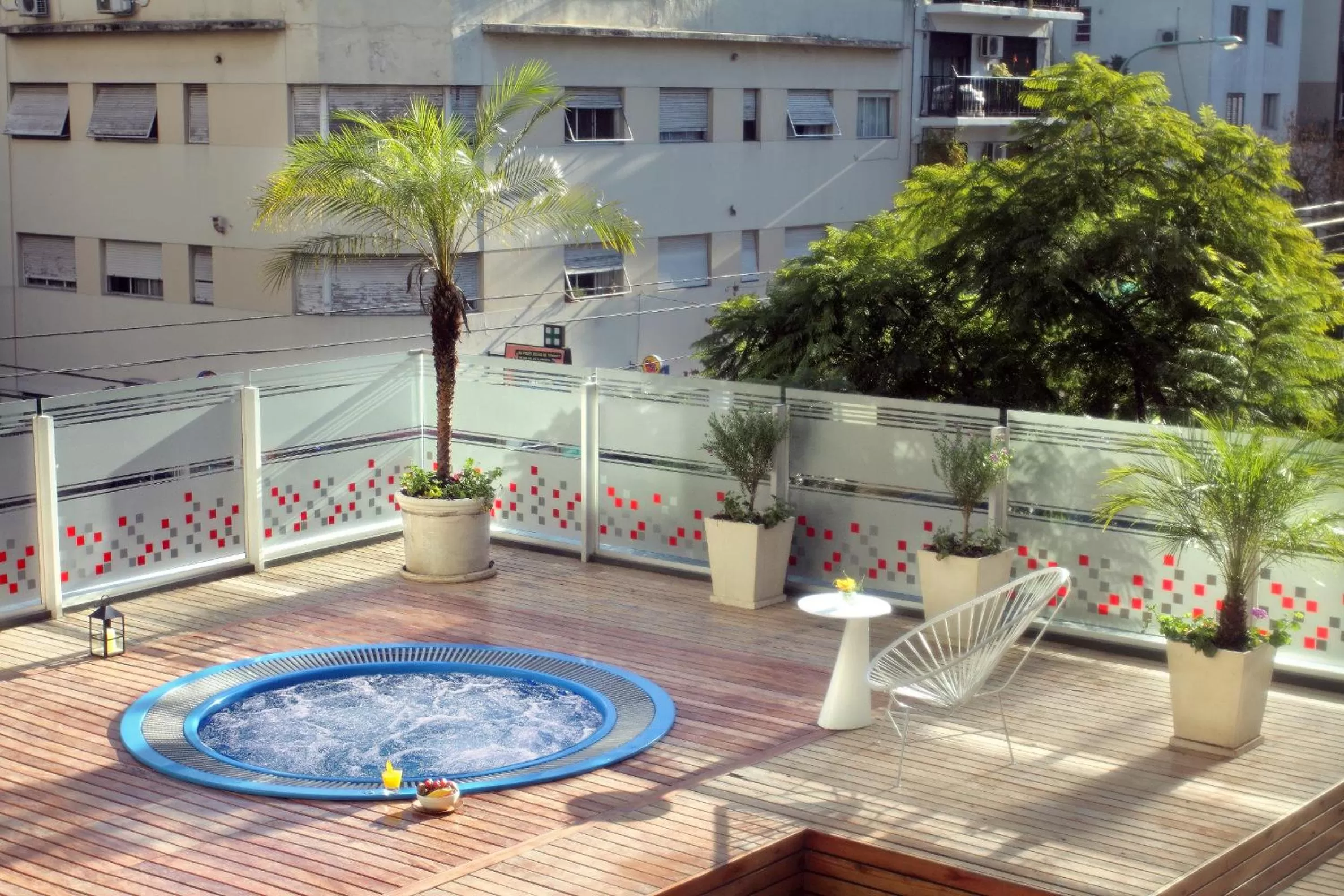 Hot Tub in BA Sohotel