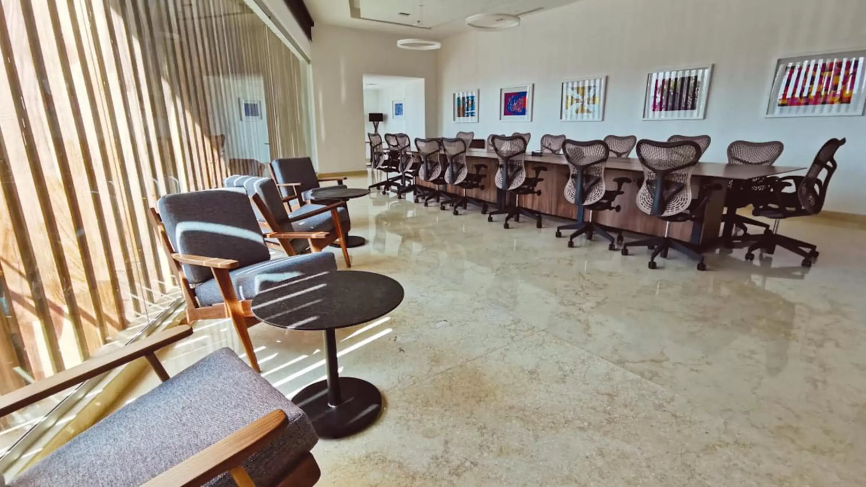 Meeting/conference room in Holiday Inn & Suites - Puerto Vallarta Marina & Golf, an IHG Hotel