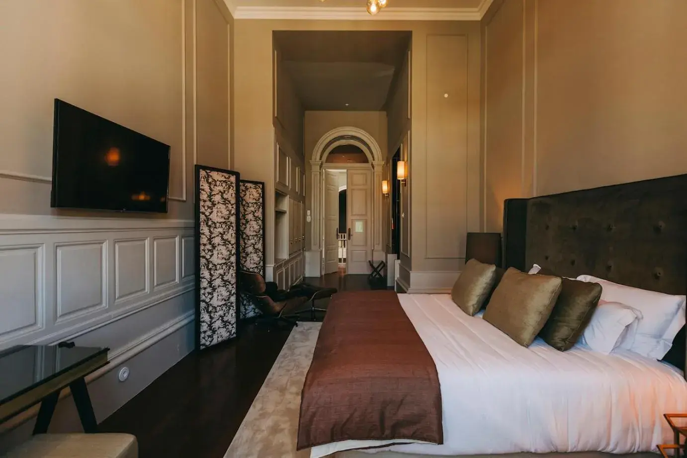 Bedroom, Bed in Torel 1884 Suites & Apartments
