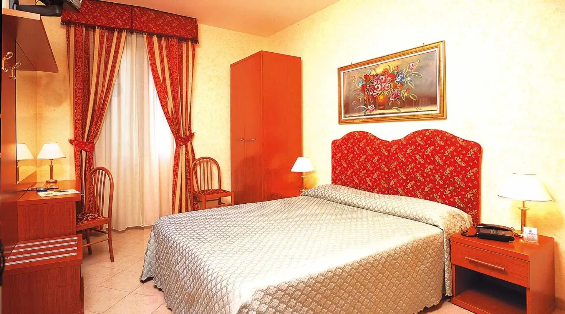 Photo of the whole room, Bed in Hotel Stromboli Photo of the whole room, Bed in Hotel Stromboli