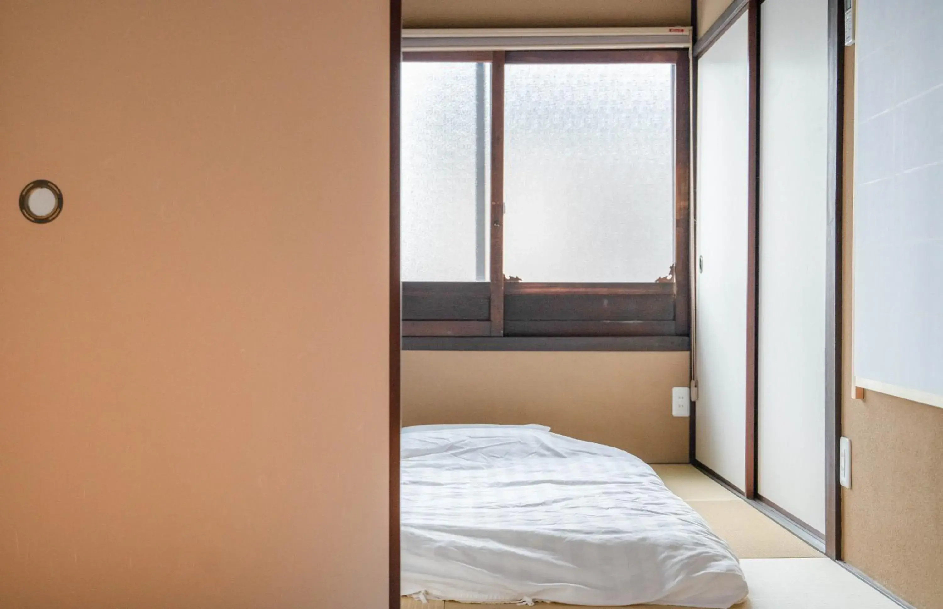 Bedroom, Bed in Reikaku Kiyomizu Gojo