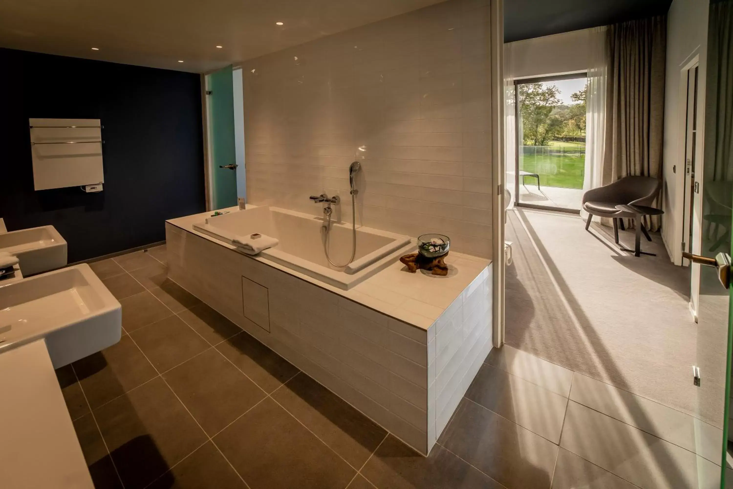 Bathroom, Kitchen/Kitchenette in Le Domaine des Vanneaux Golf et Spa Mgallery