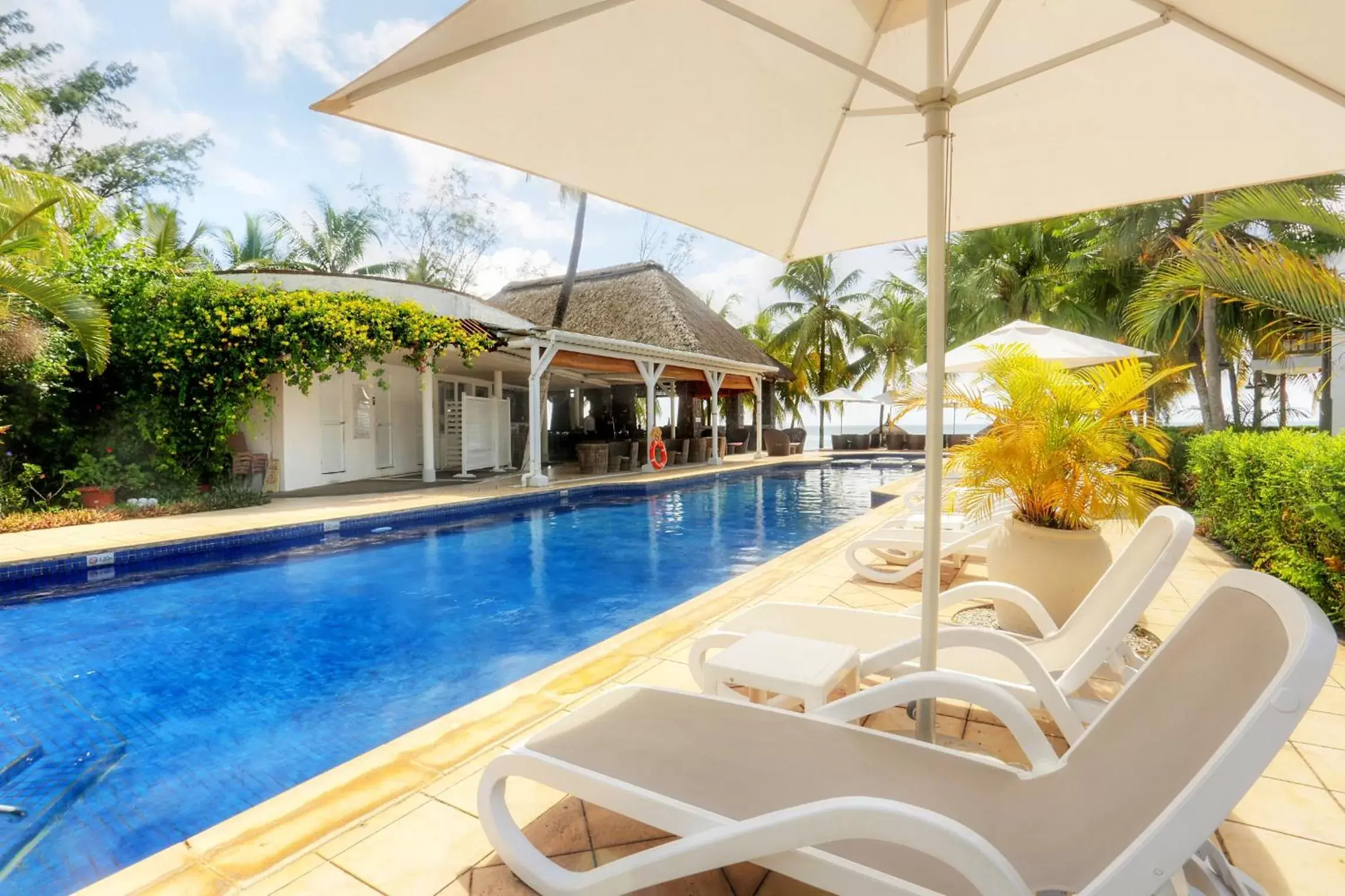 Swimming Pool in Cocotiers Hotel – Mauritius