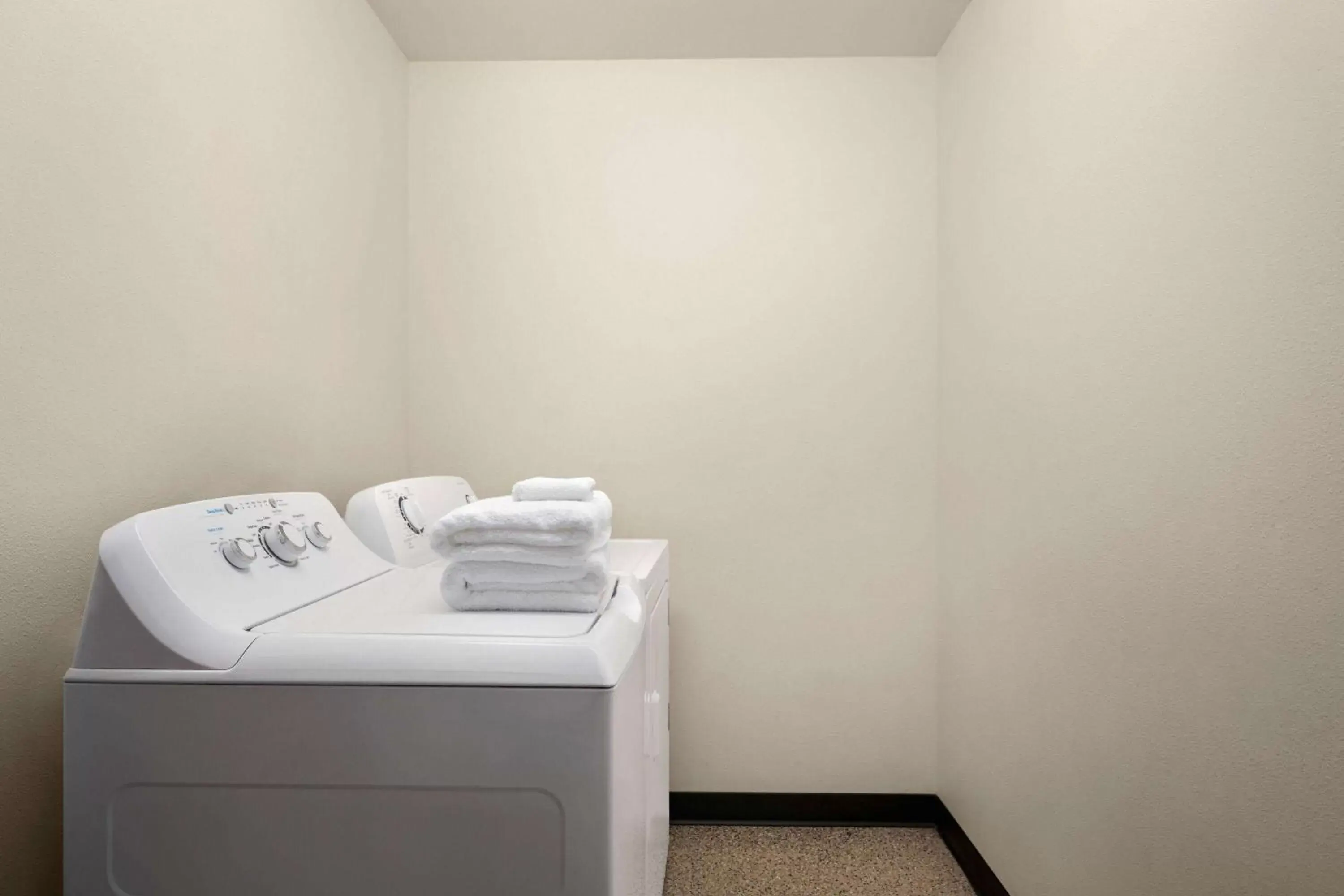 laundry in Baymont by Wyndham Fremont