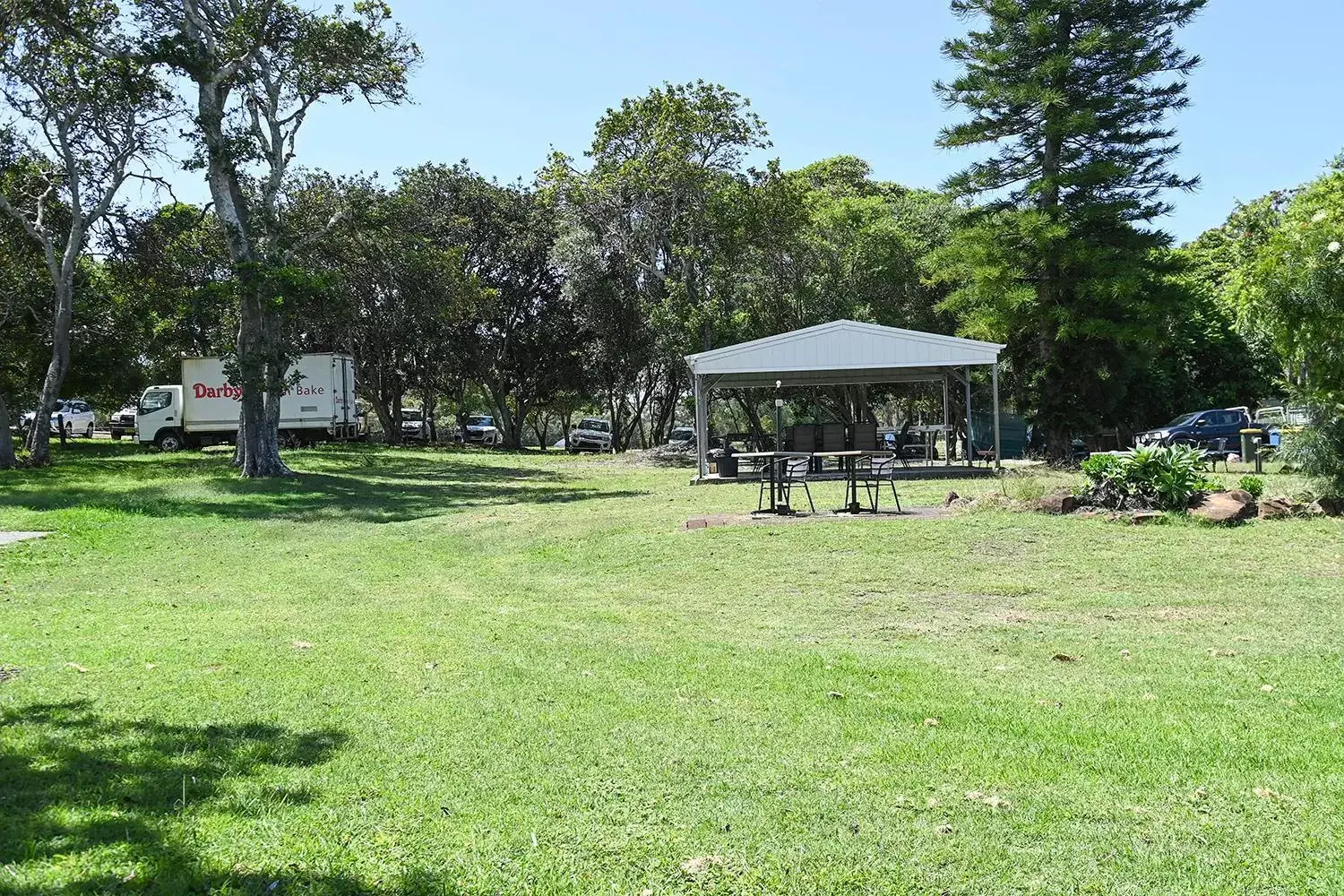 Garden in Fern Bay Motel