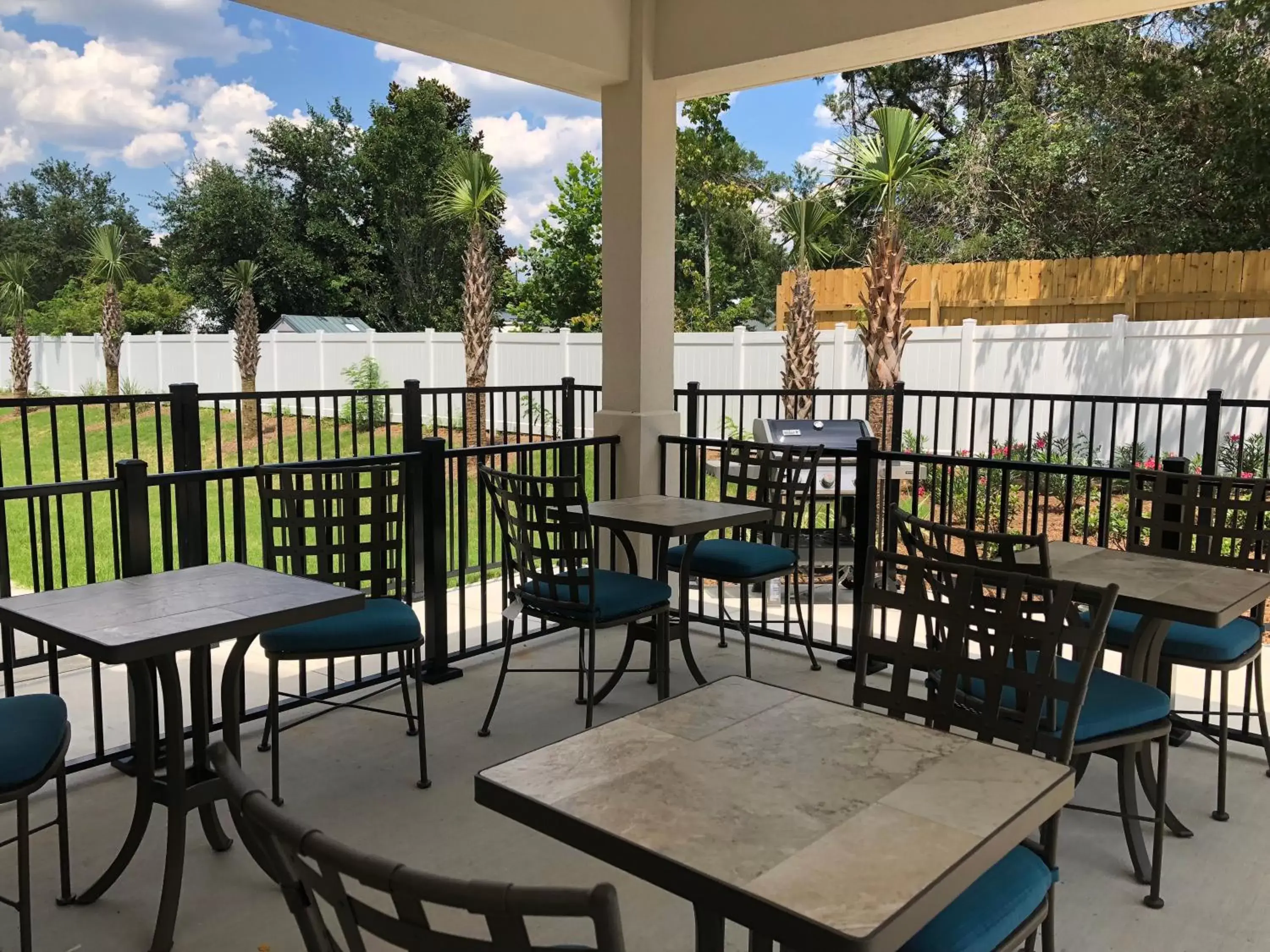 BBQ facilities in Candlewood Suites - Panama City Beach Pier Park, an IHG Hotel