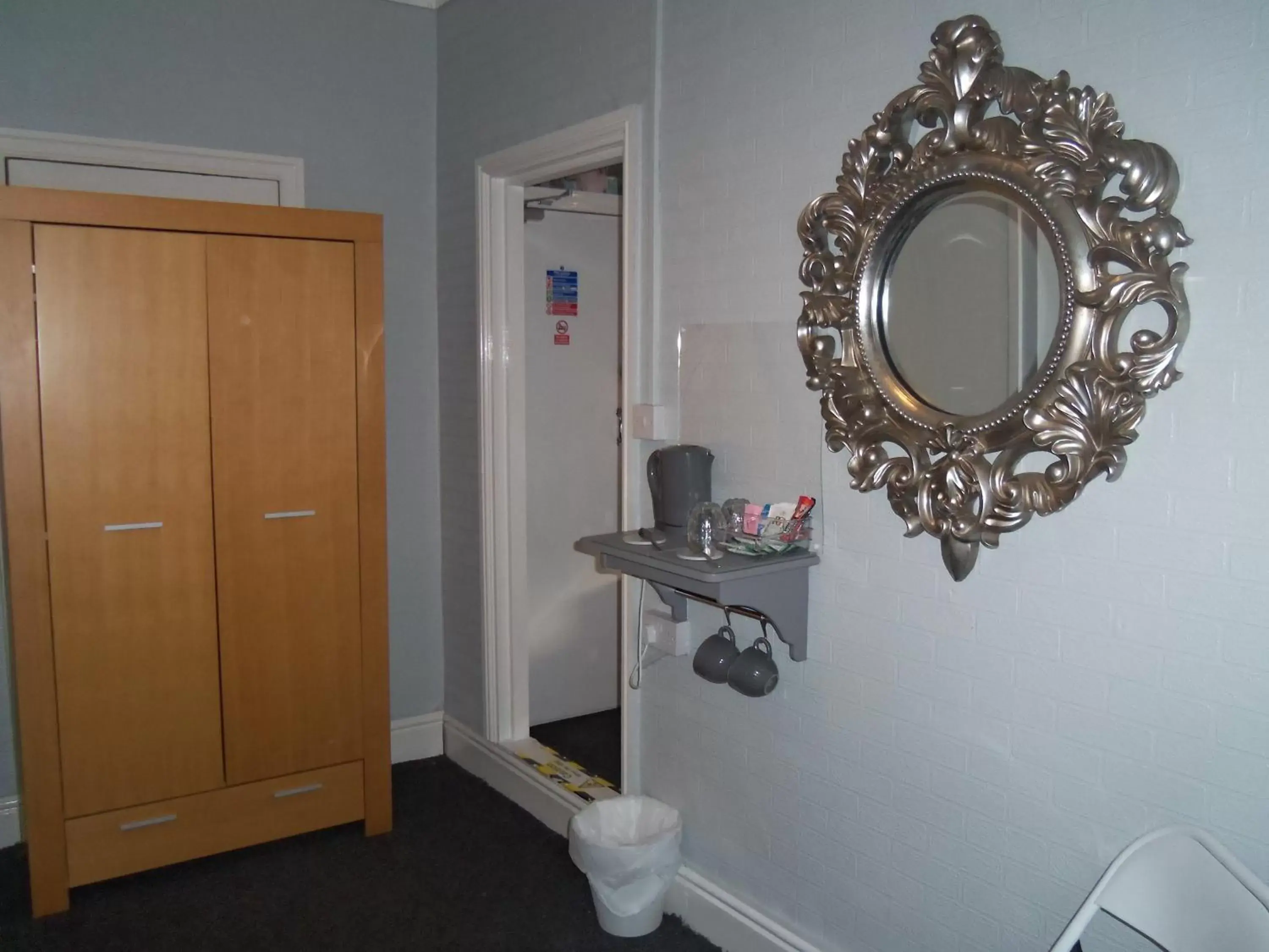 Bedroom, Bathroom in The Sefton Blackpool