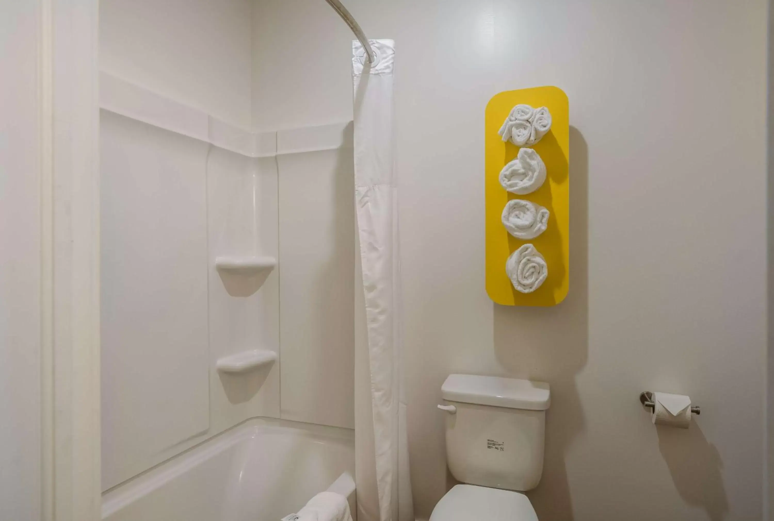 Toilet, Bathroom in Motel 6-Moncton, NB
