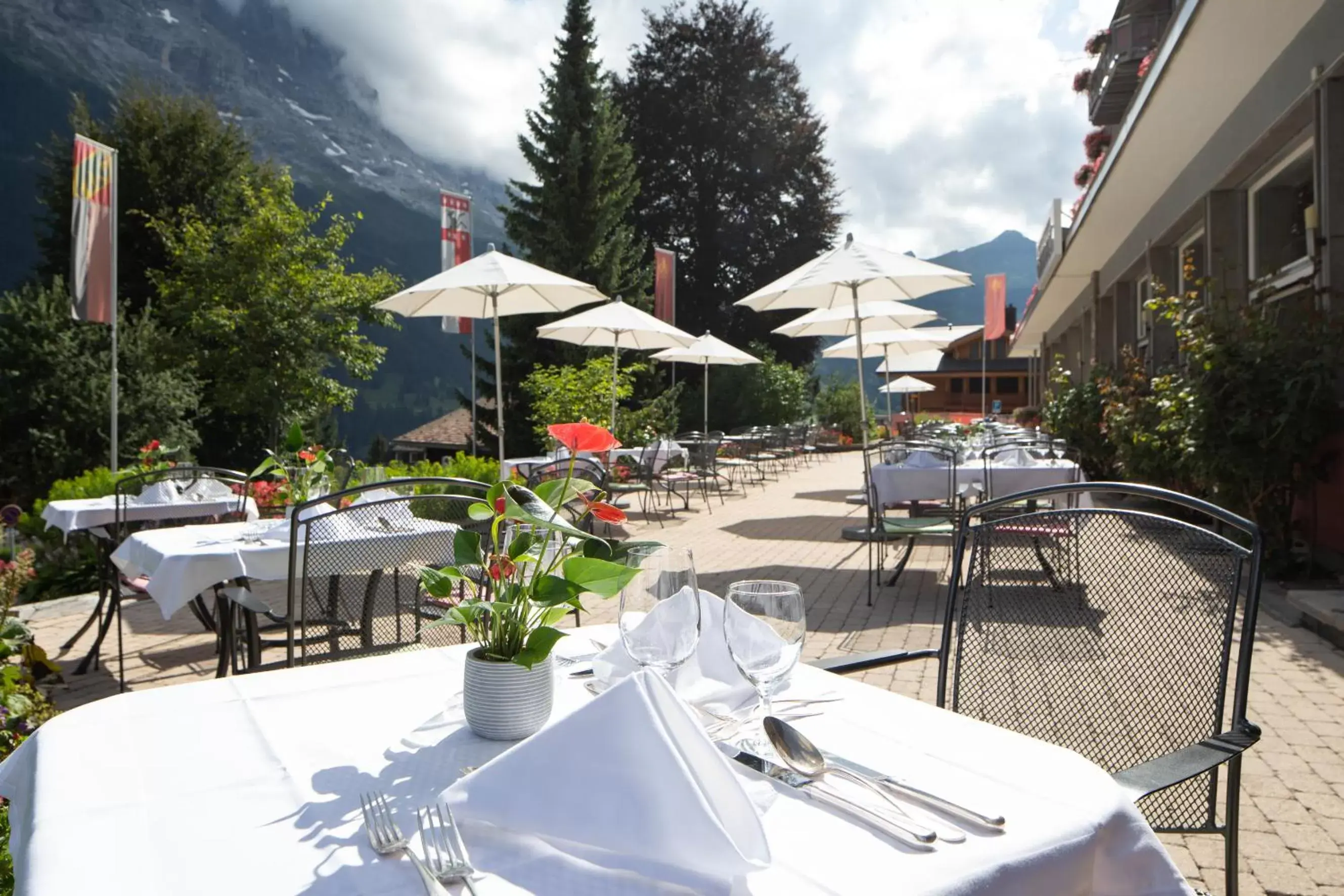 Restaurant/Places to Eat in Parkhotel Schoenegg