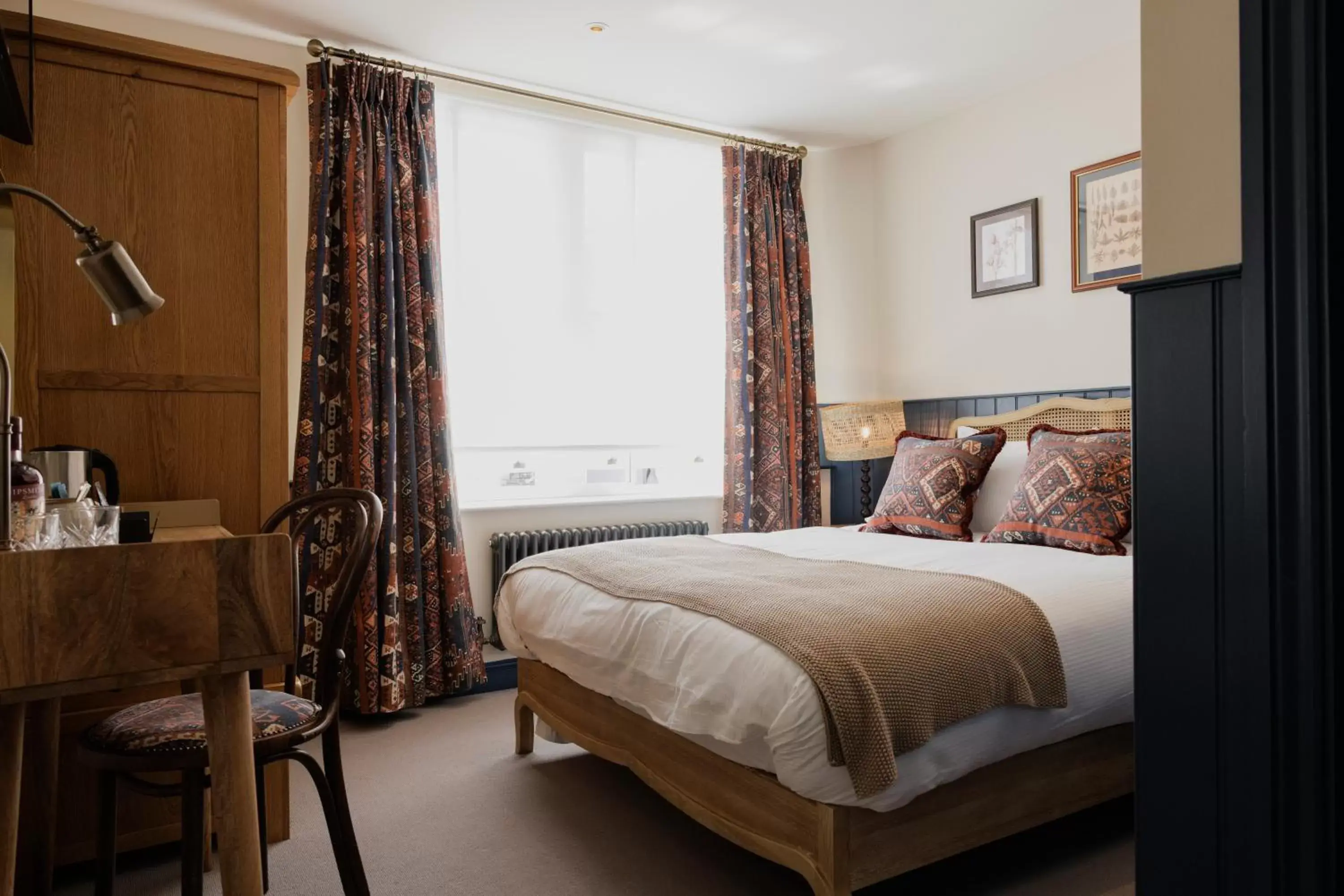 Bedroom, Bed in The George & Dragon Bedroom, Bed in The George & Dragon