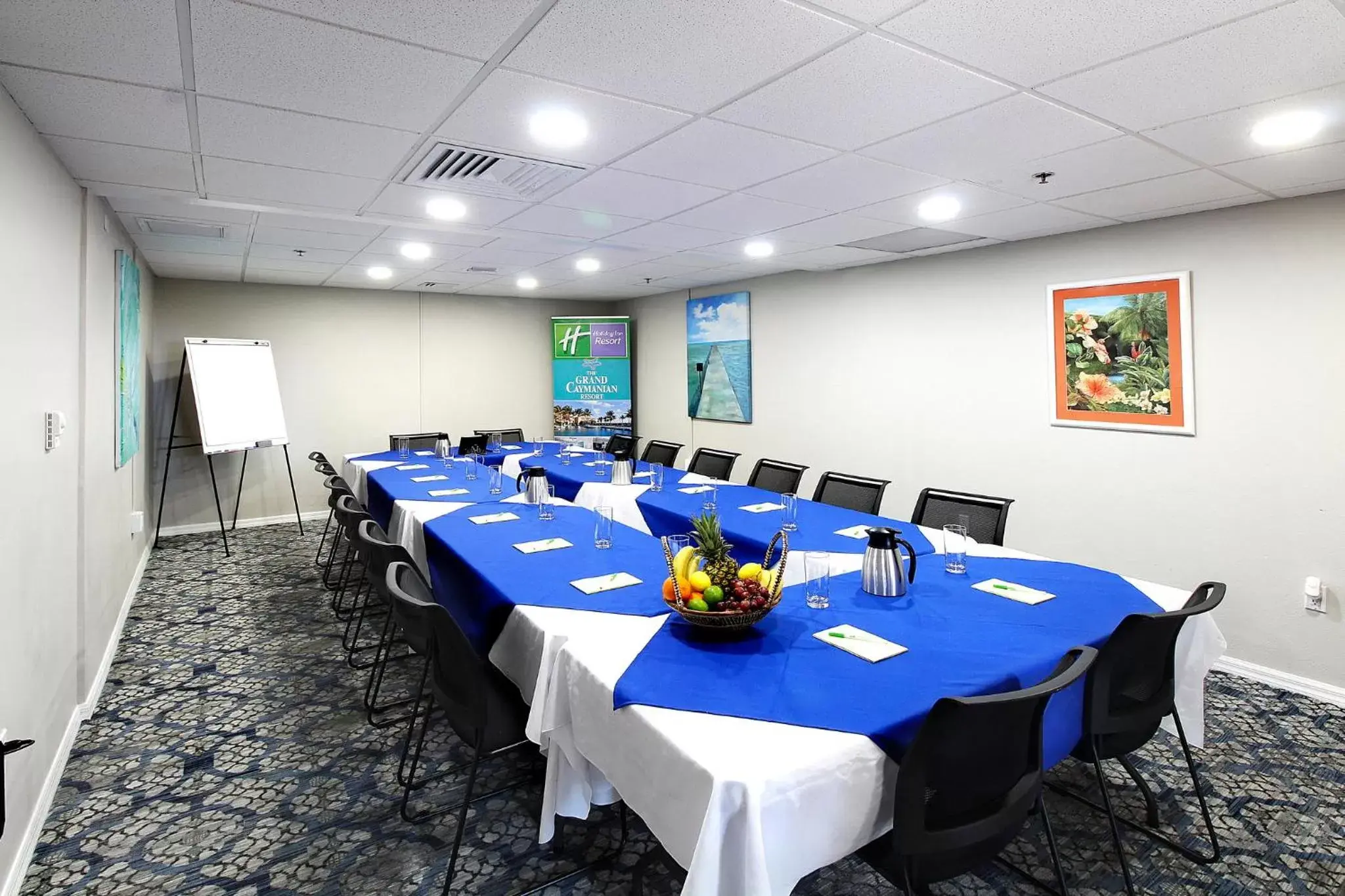 Meeting/conference room in Holiday Inn Resort Grand Cayman, an IHG Hotel