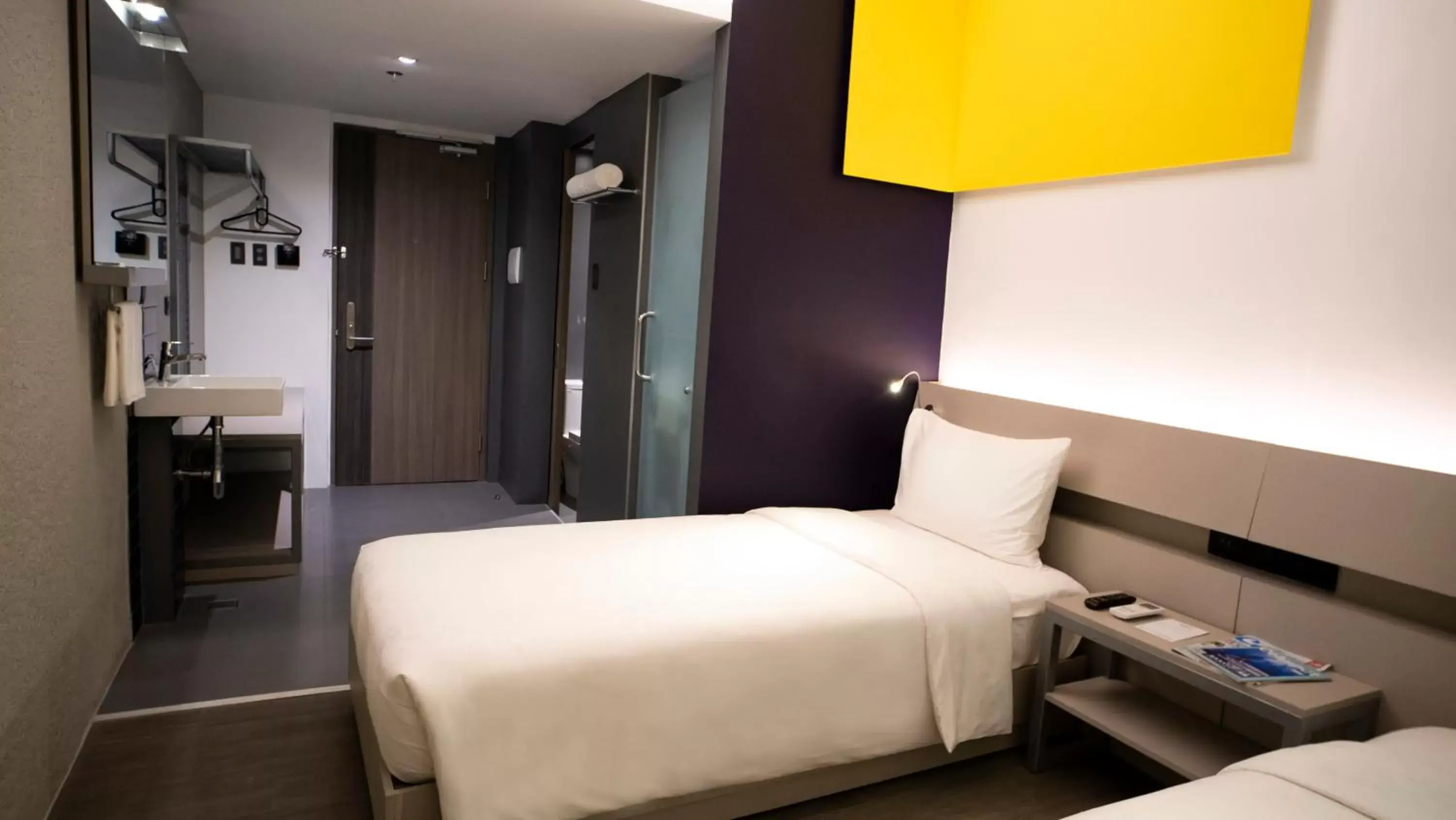 Photo of the whole room, Bed in Yello Hotel