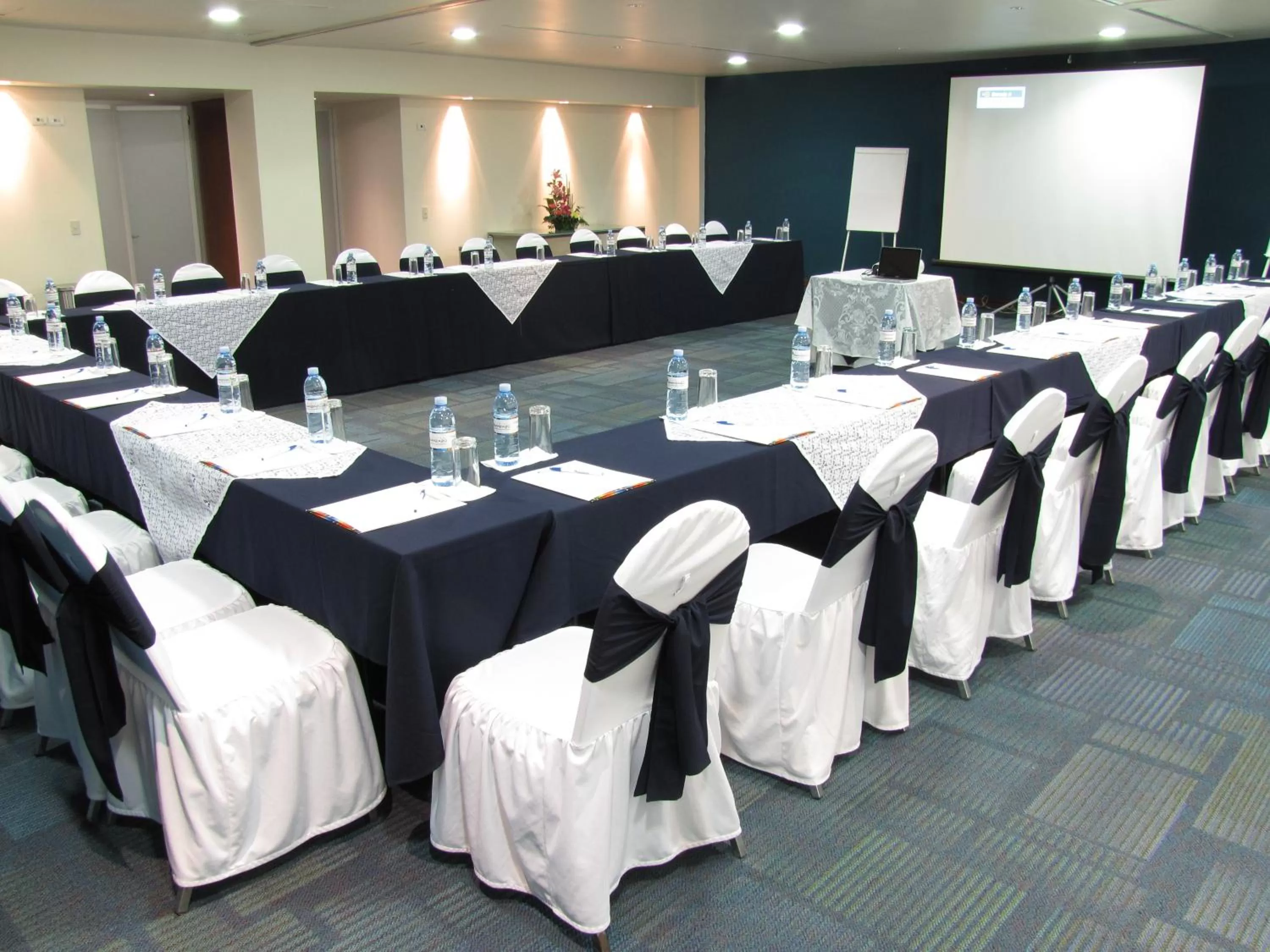 Lounge or bar in Aranzazu Centro Historico