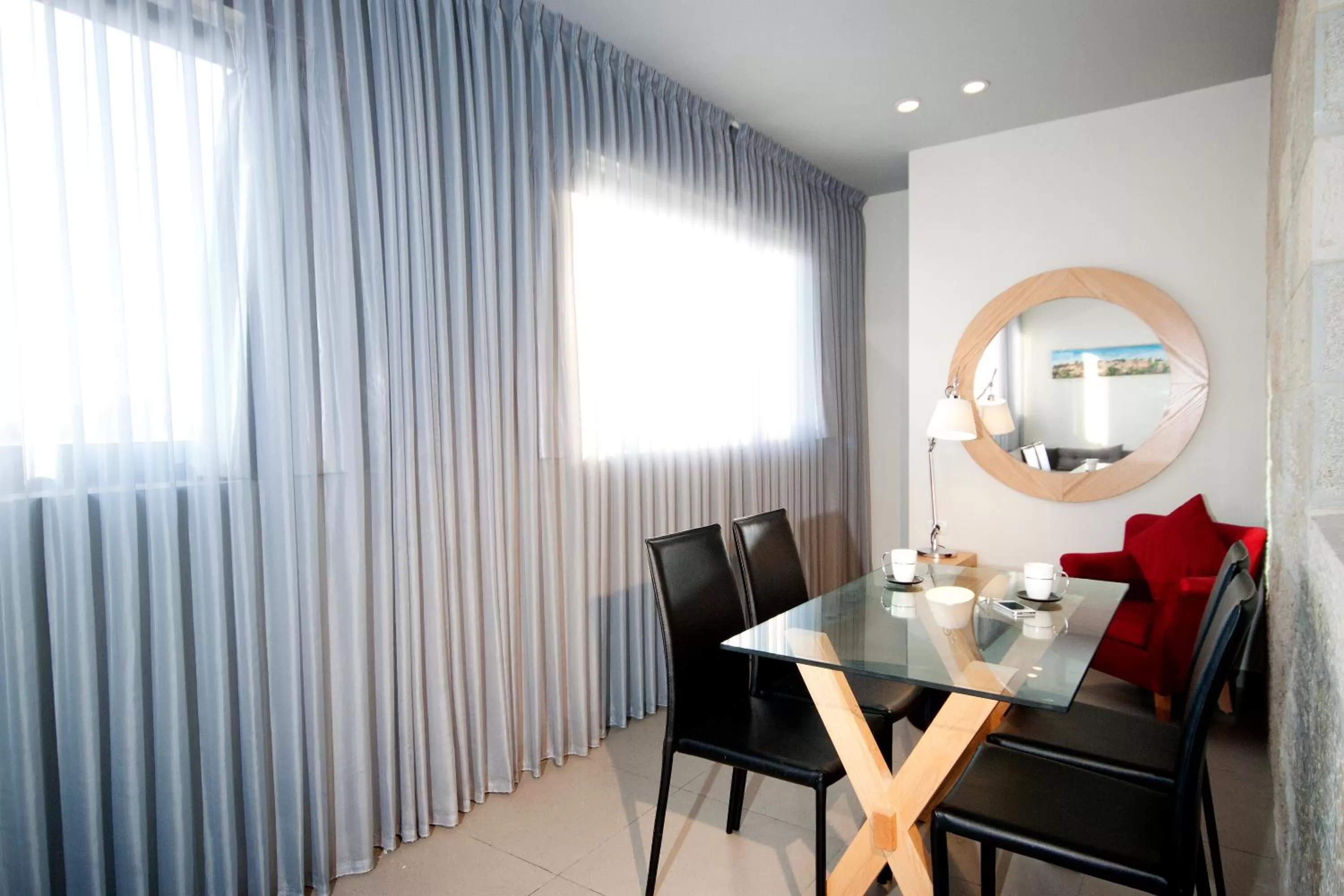 Dining area in Hillel 11 Hotel