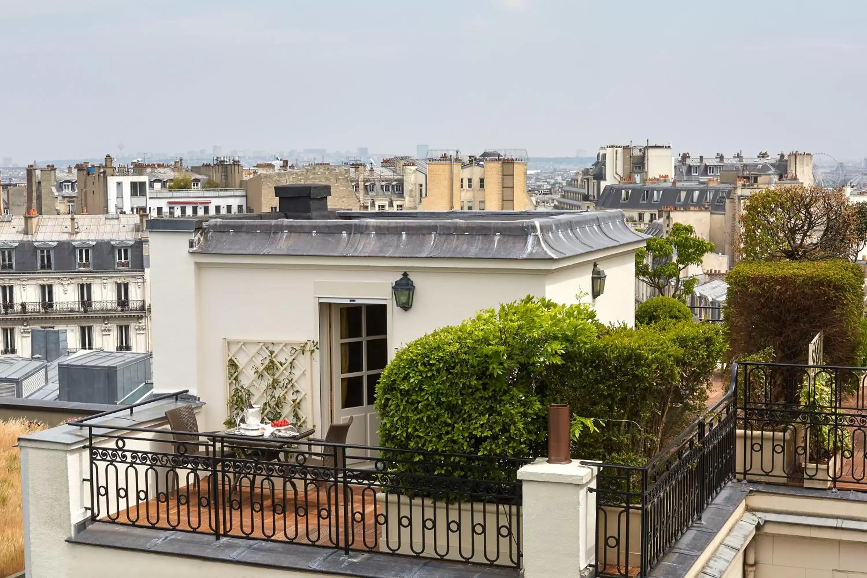 Balcony/Terrace in Hôtel Raphael