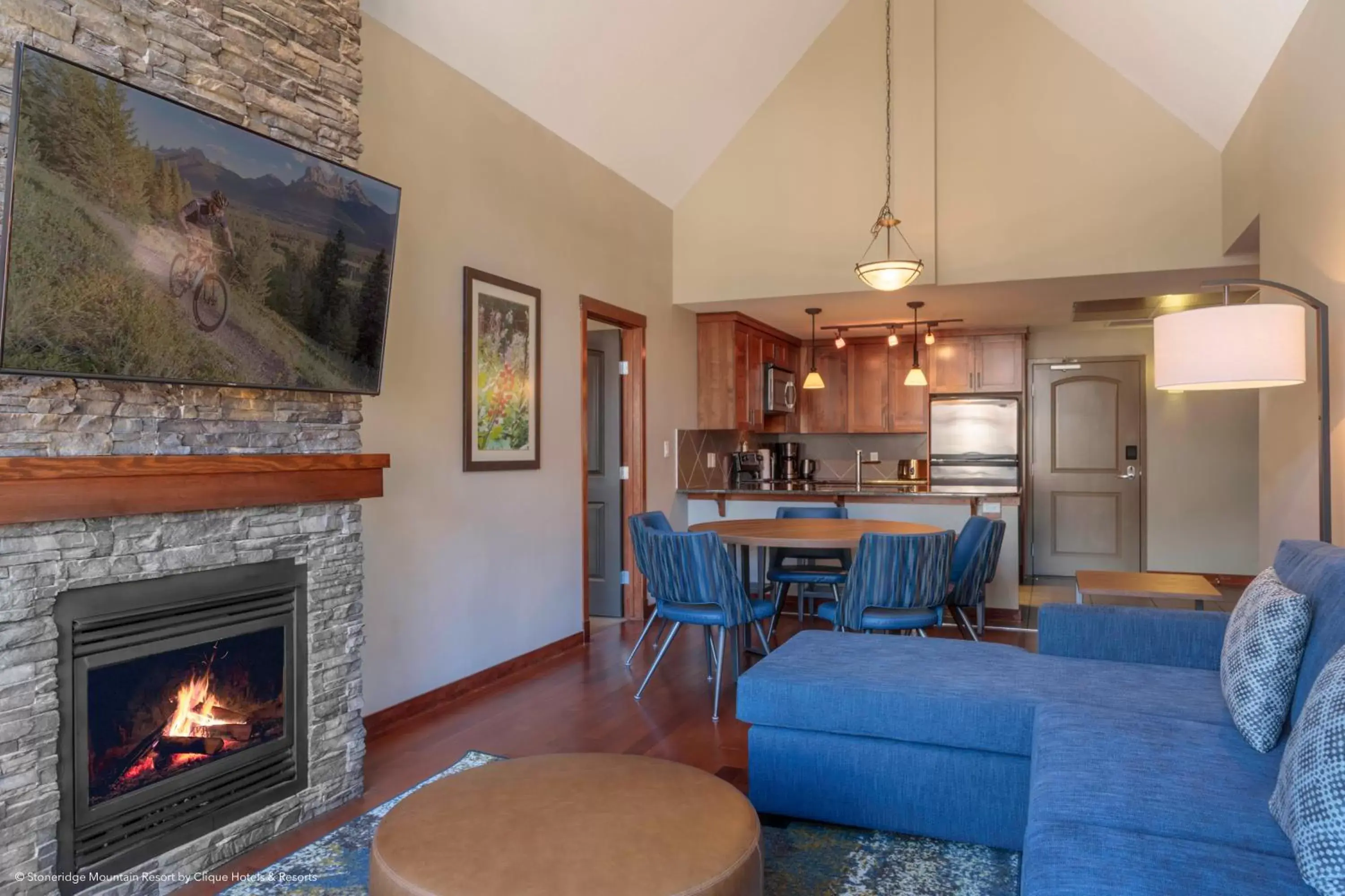 Kitchen or kitchenette, Kitchen/Kitchenette in Stoneridge Mountain Resort