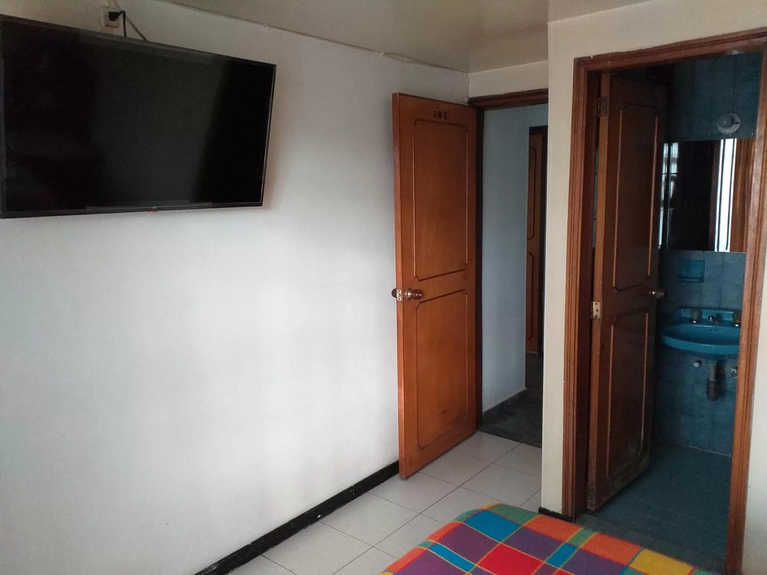 Photo of the whole room, Bed in Hotel Plata