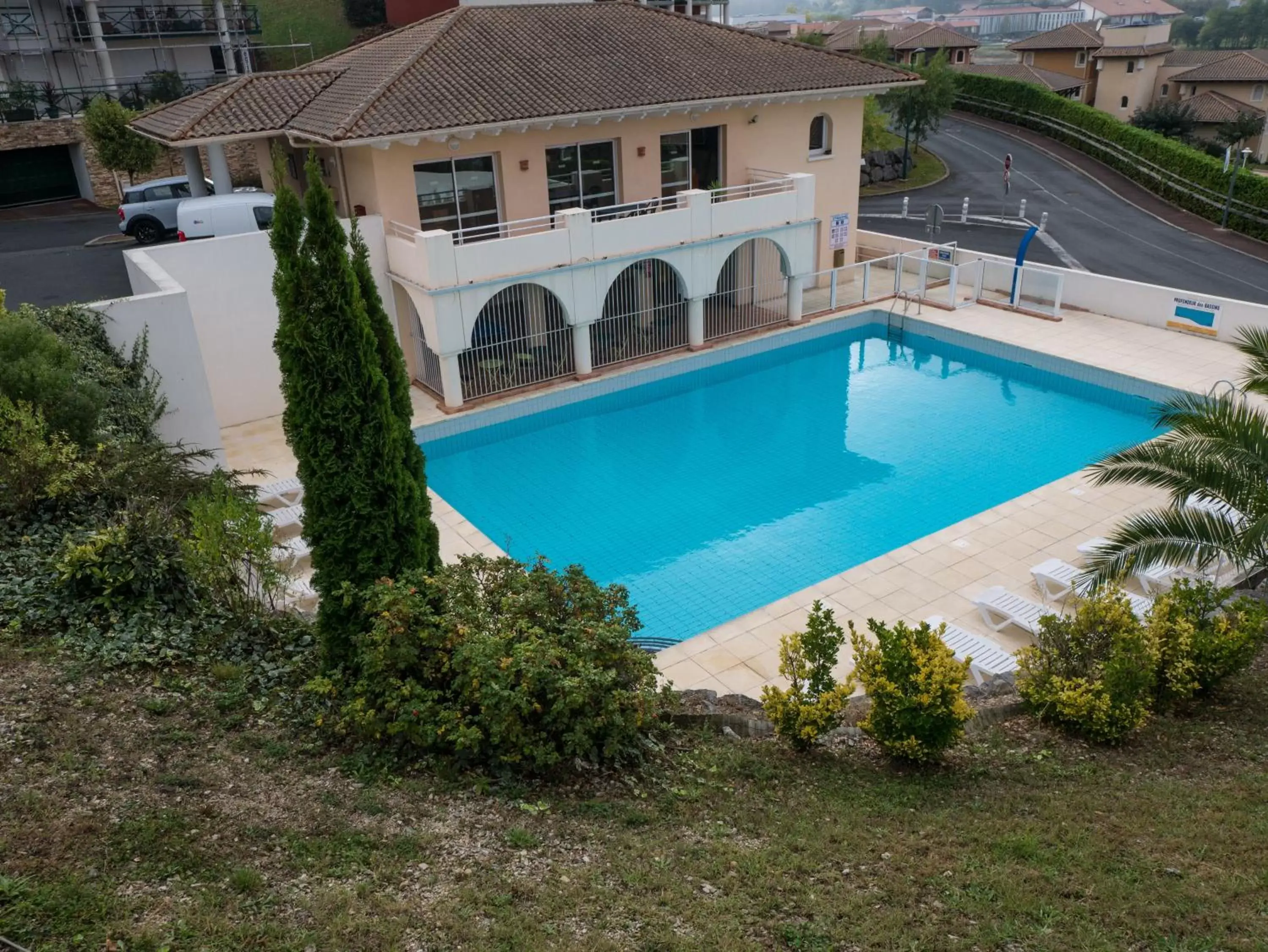 Swimming Pool in Résidence Mer & Golf Soko-Eder