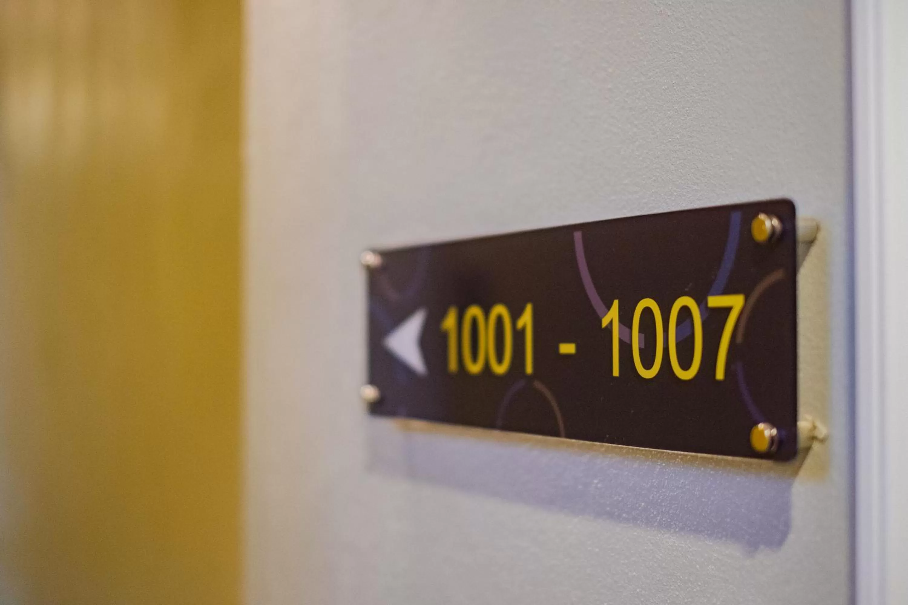 Logo/Certificate/Sign in Mosstel