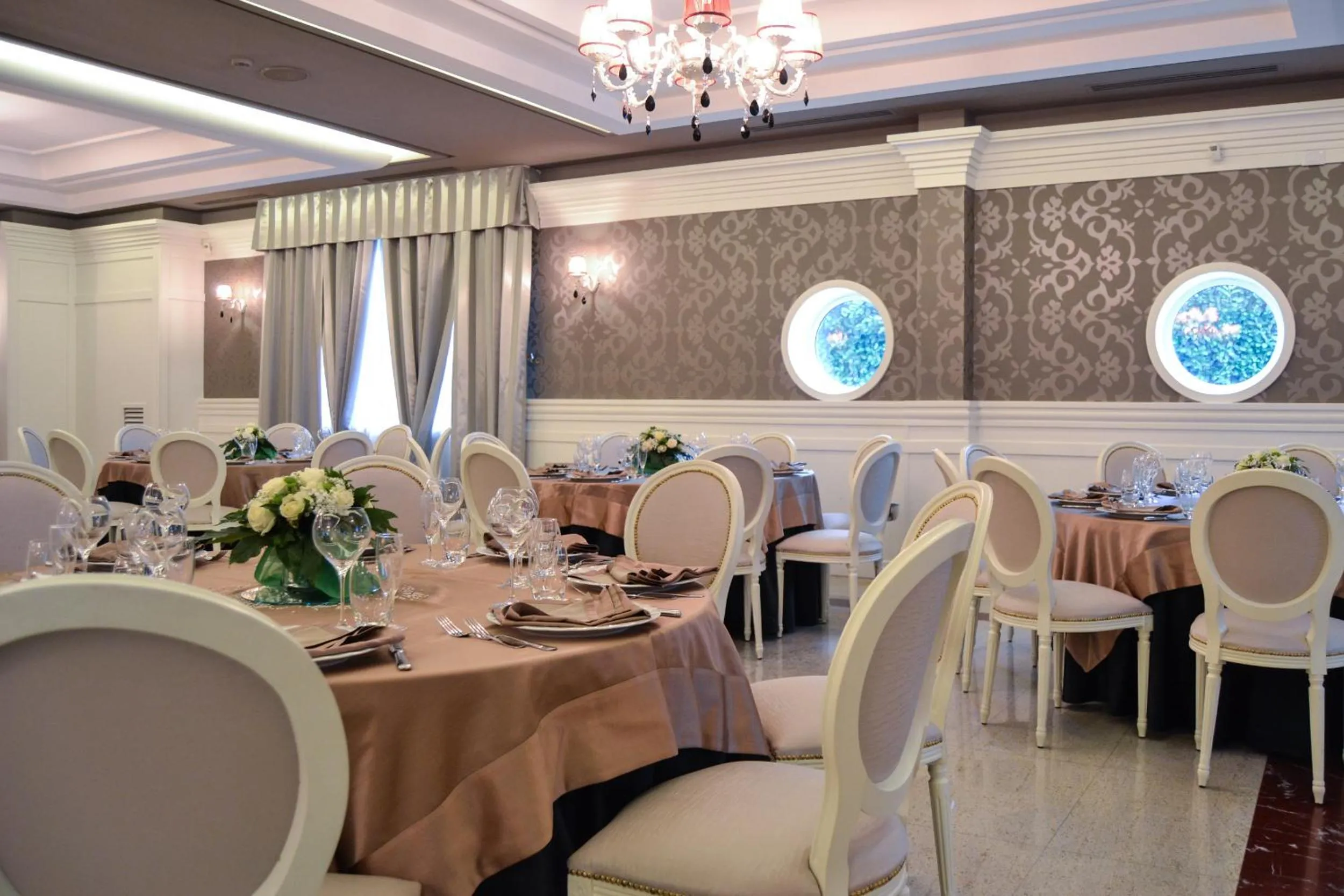 Restaurant/places to eat in Hotel Giulia Ocean Club
