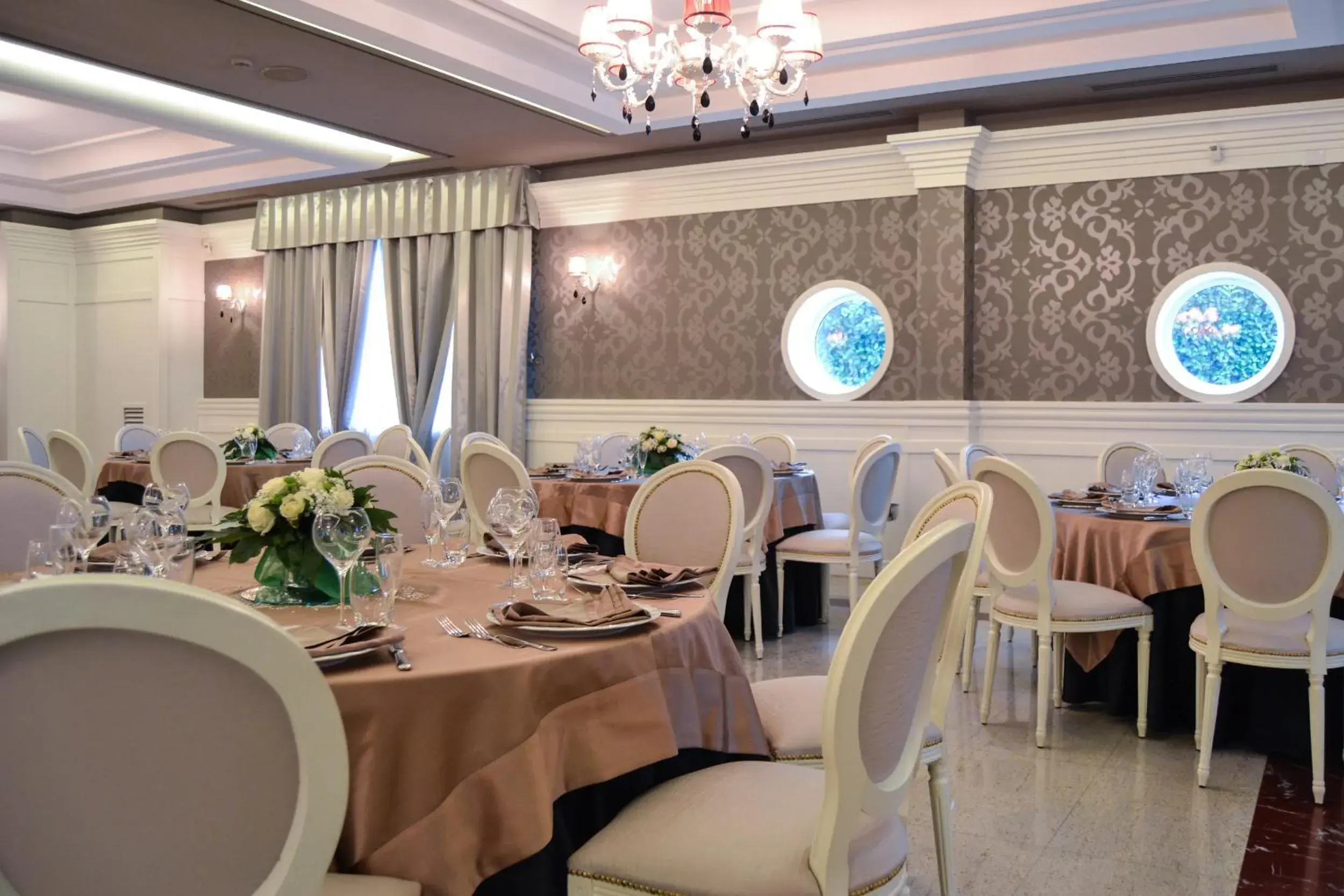 Restaurant/Places to Eat in Hotel Giulia Ocean Club