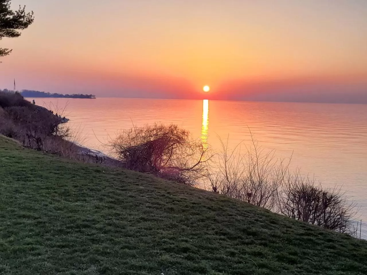 Natural landscape, Sunrise/Sunset in La Maison de Sophie