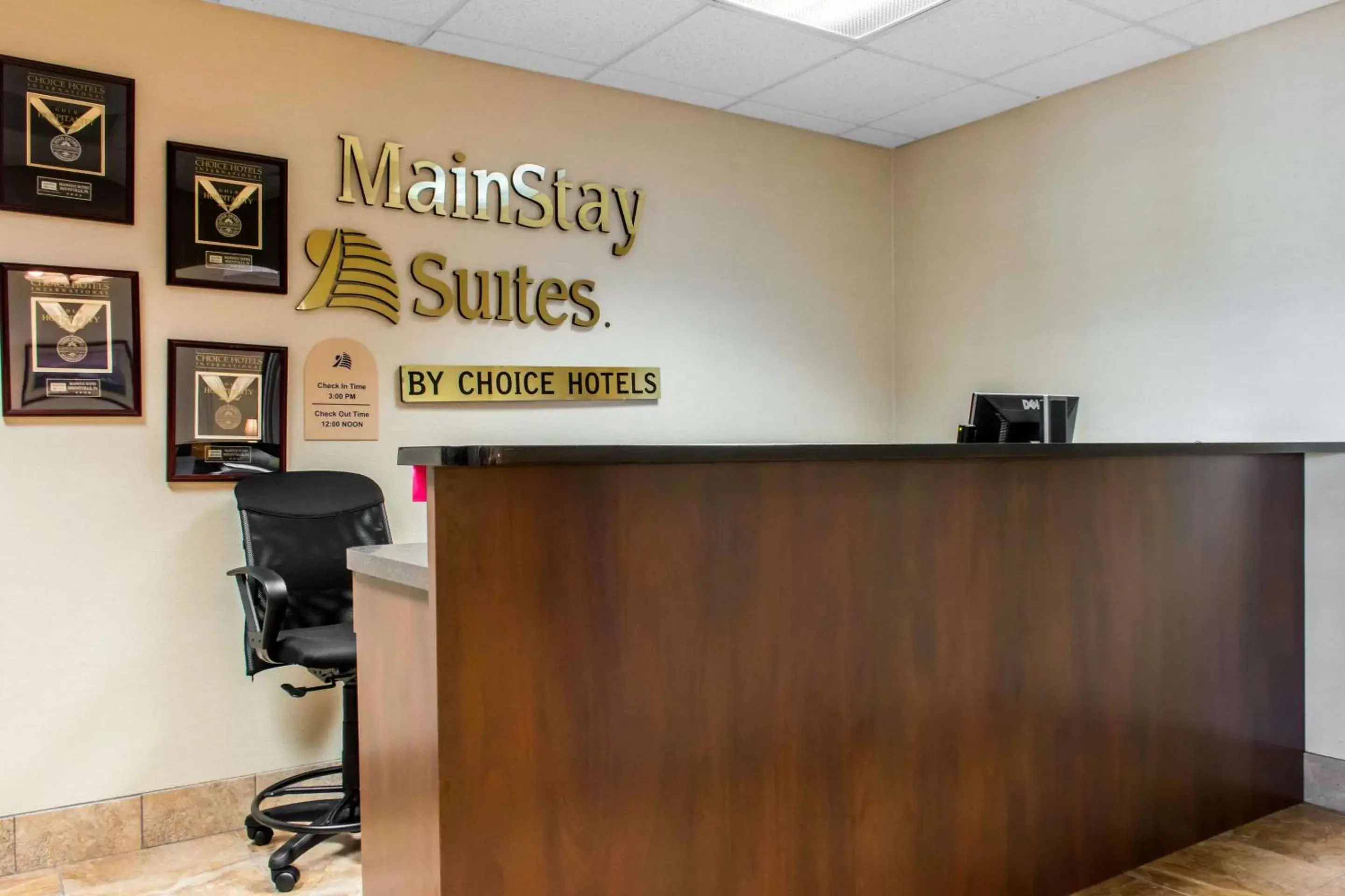 Lobby or reception, Lobby/Reception in MainStay Suites of Lancaster County